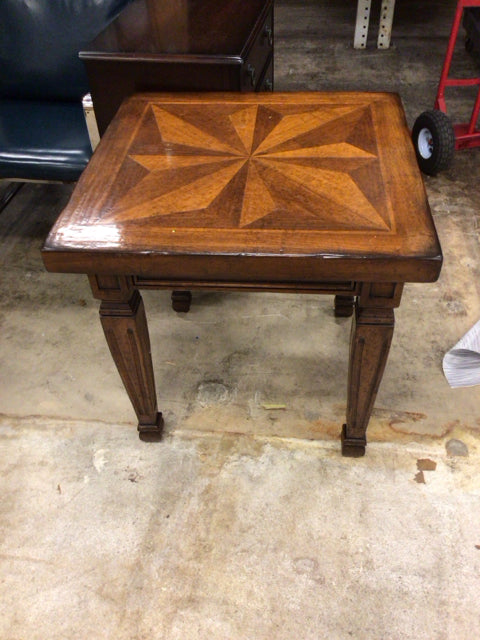 Square Wood Inlay End Table - Modern Accent Table for Living Room, Bedroom & Office - Handcrafted Wooden Side Table with Geometric Design - Perfect for Coffee, Books & Decor
