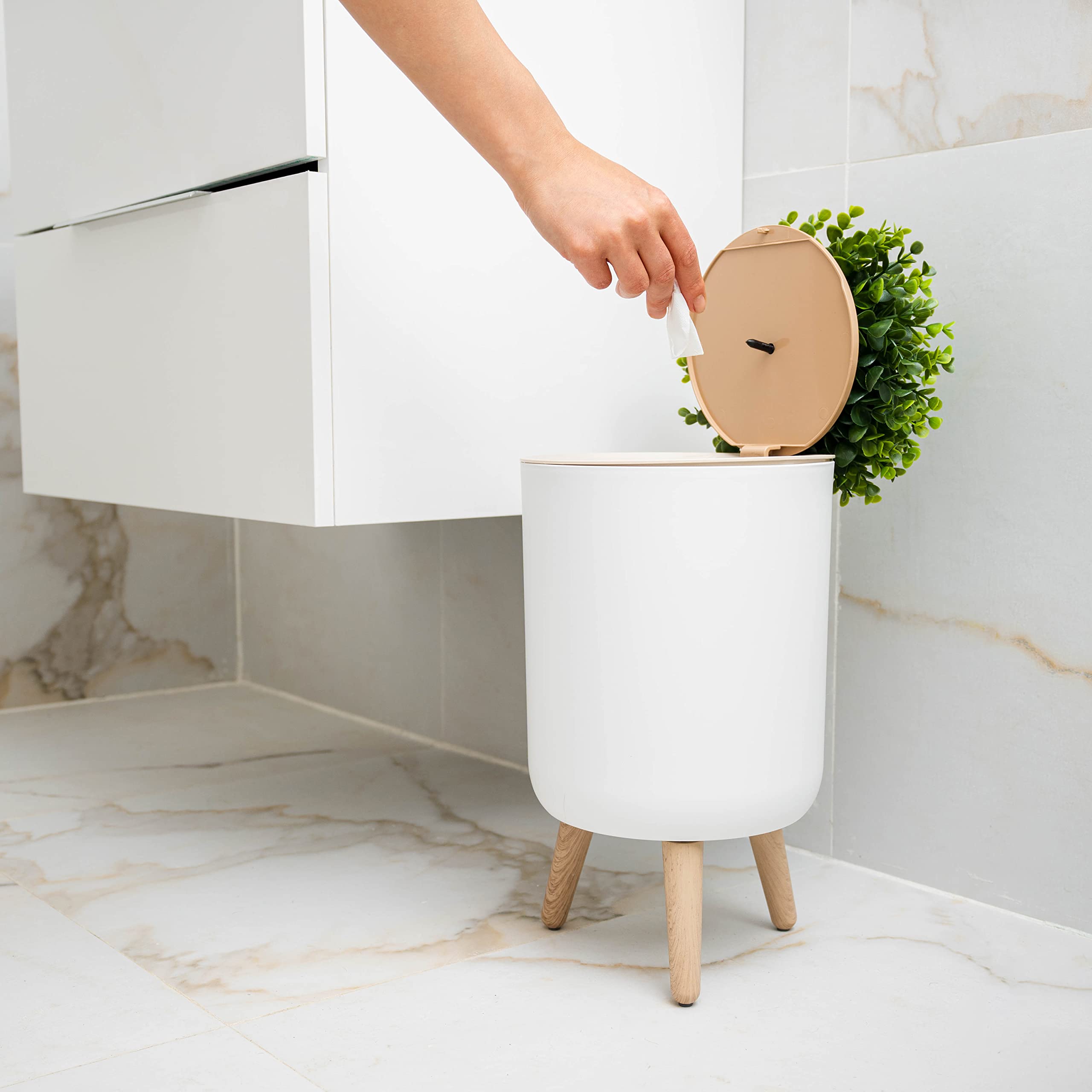 Earth & Mango 1.8 Gallon Small Bathroom Trash Can with Plant-Style Lid - White Decorative Waste Bin for Bathroom, Bedroom & Office - Eco-Friendly Plant-Look Garbage Can for Home, Dorm & Vanity Areas