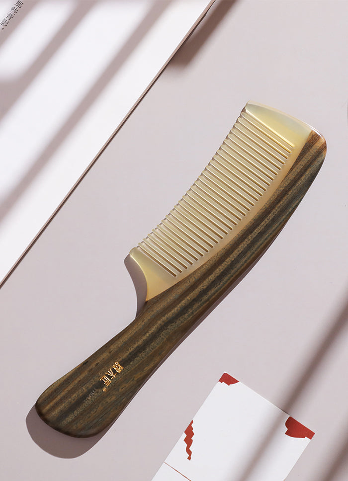 Natural Sheep Horn & Wooden Hair Comb for Men & Women - Detangling, Styling & Scalp Massage - Perfect for Home, Travel & Grooming Kits