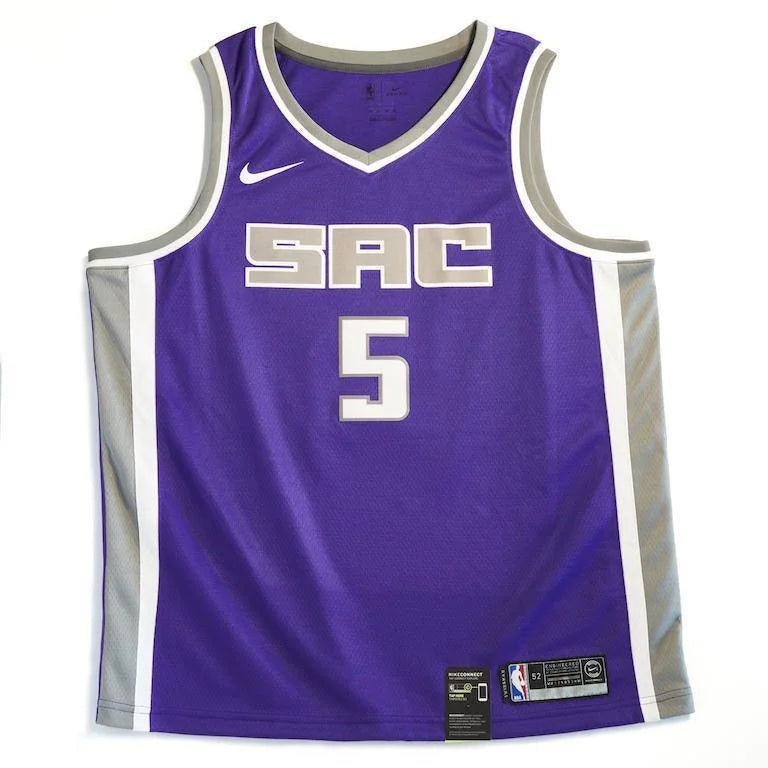 De'Aaron Fox Sacramento Kings Signed Basketball Jersey - BAS Beckett COA 2 Autograph - Authentic NBA Memorabilia for Collectors & Fans - Perfect for Display, Gifts, and Sports Memorabilia Collections