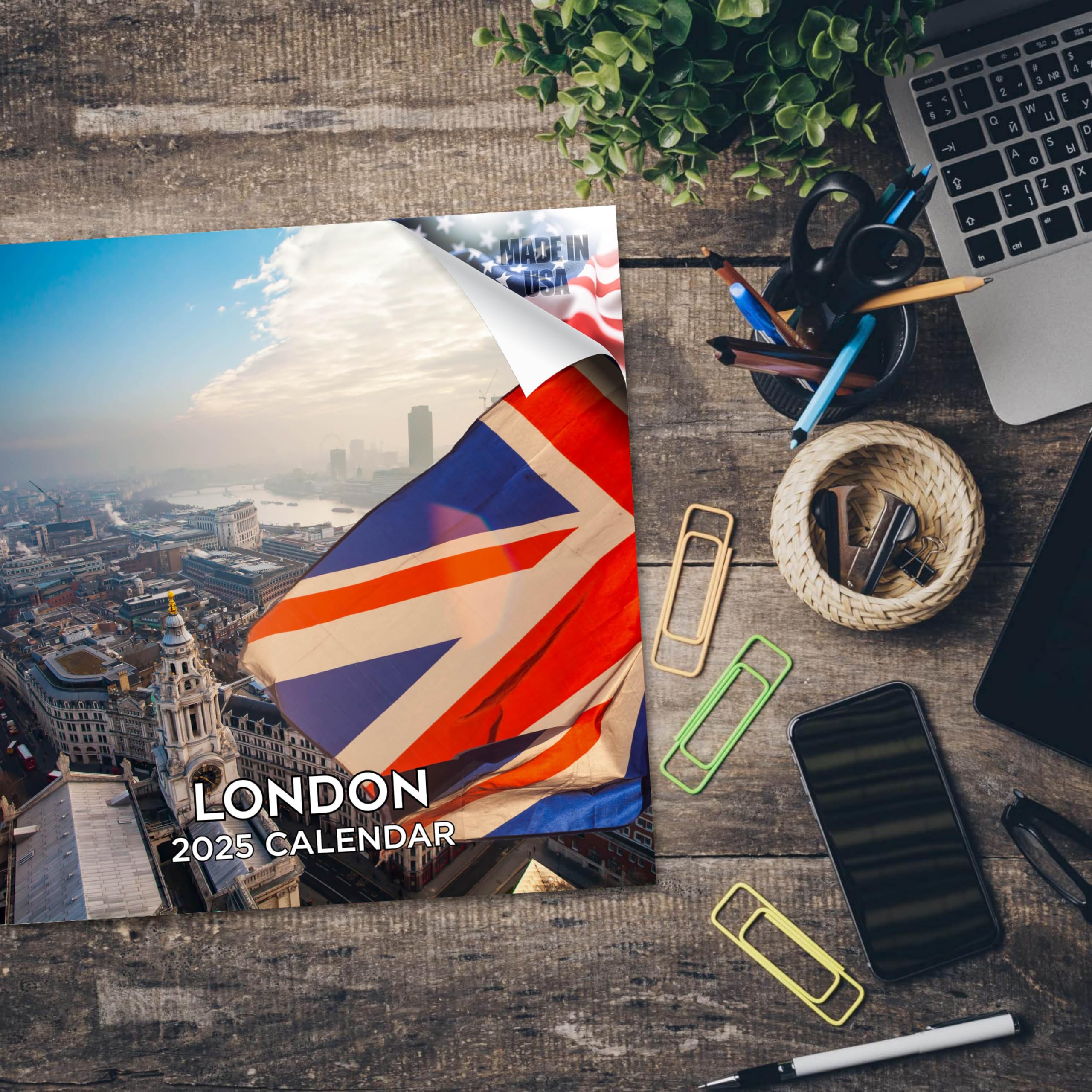 2024-2025 London Travel Wall Calendar - 12