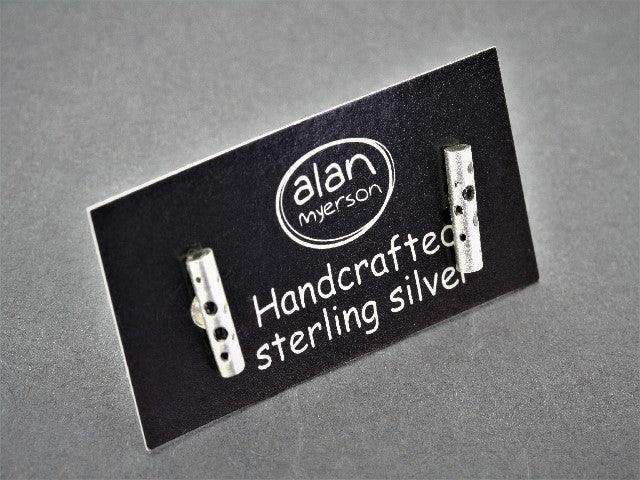 Cutout Circles Tube Stud Earrings for Women - Trendy Hollow Geometric Hoop Earrings for Casual & Party Wear