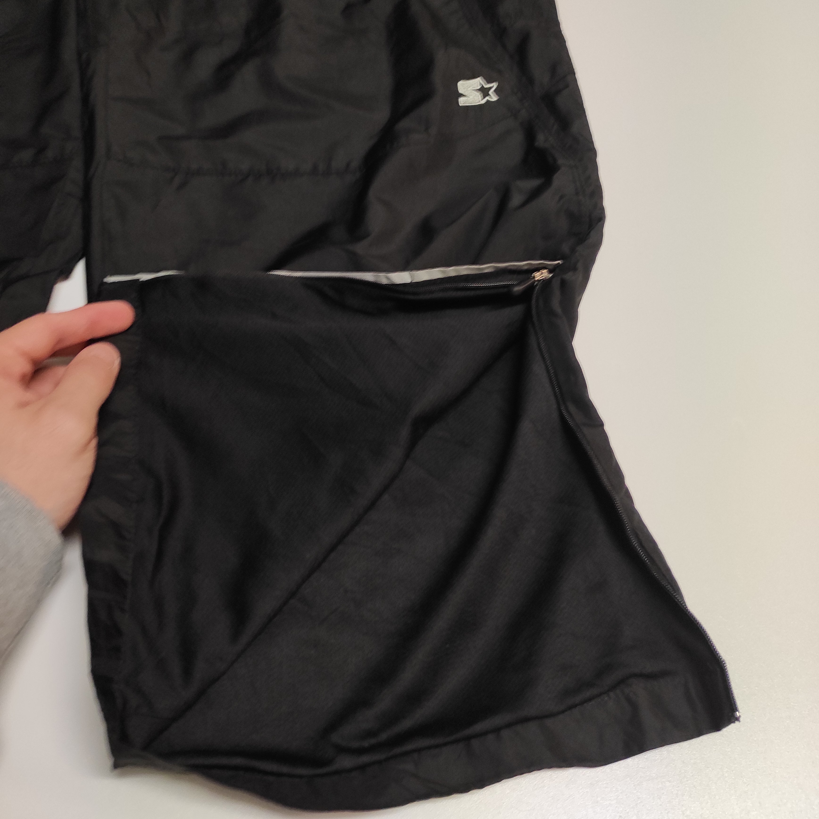 Starter Trackpants - Baggy XL Nylon Joggers with Water-Resistant Shell (Style #8746) | Comfortable Athletic Pants for Running, Gym & Casual Wear