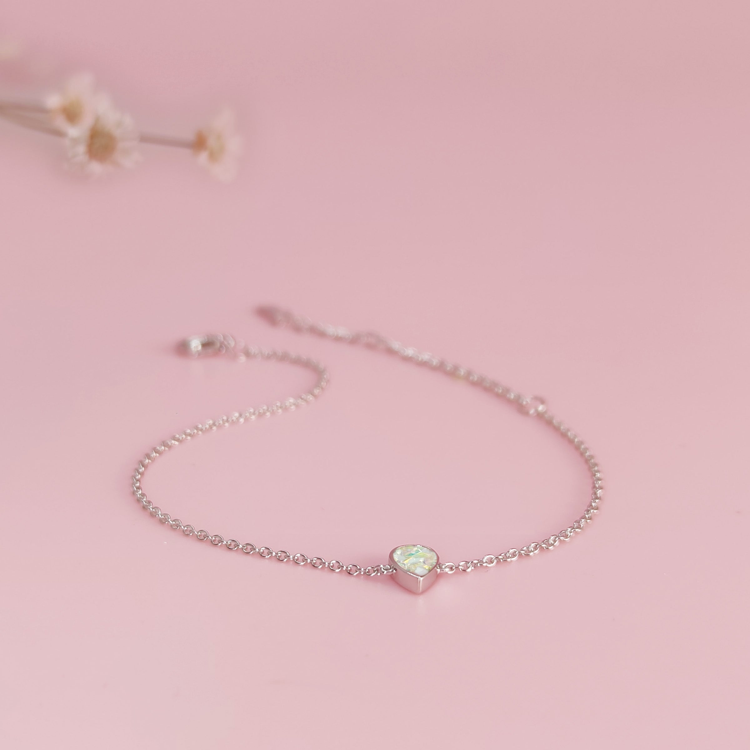 Solid Gold Ashes Bracelet - Elegant Memorial Jewelry for Women | Perfect for Remembrance, Sympathy Gifts & Everyday Wear
