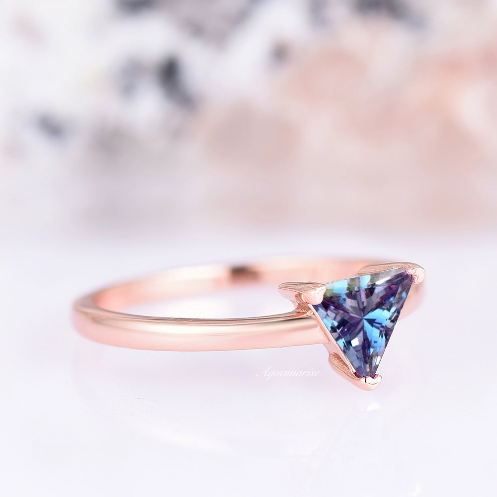 Exquisite Triangle Cut Solitaire Alexandrite Ring in 14K Rose Gold Vermeil - Perfect for Engagement, Anniversary & Special Occasion Jewelry Gifts