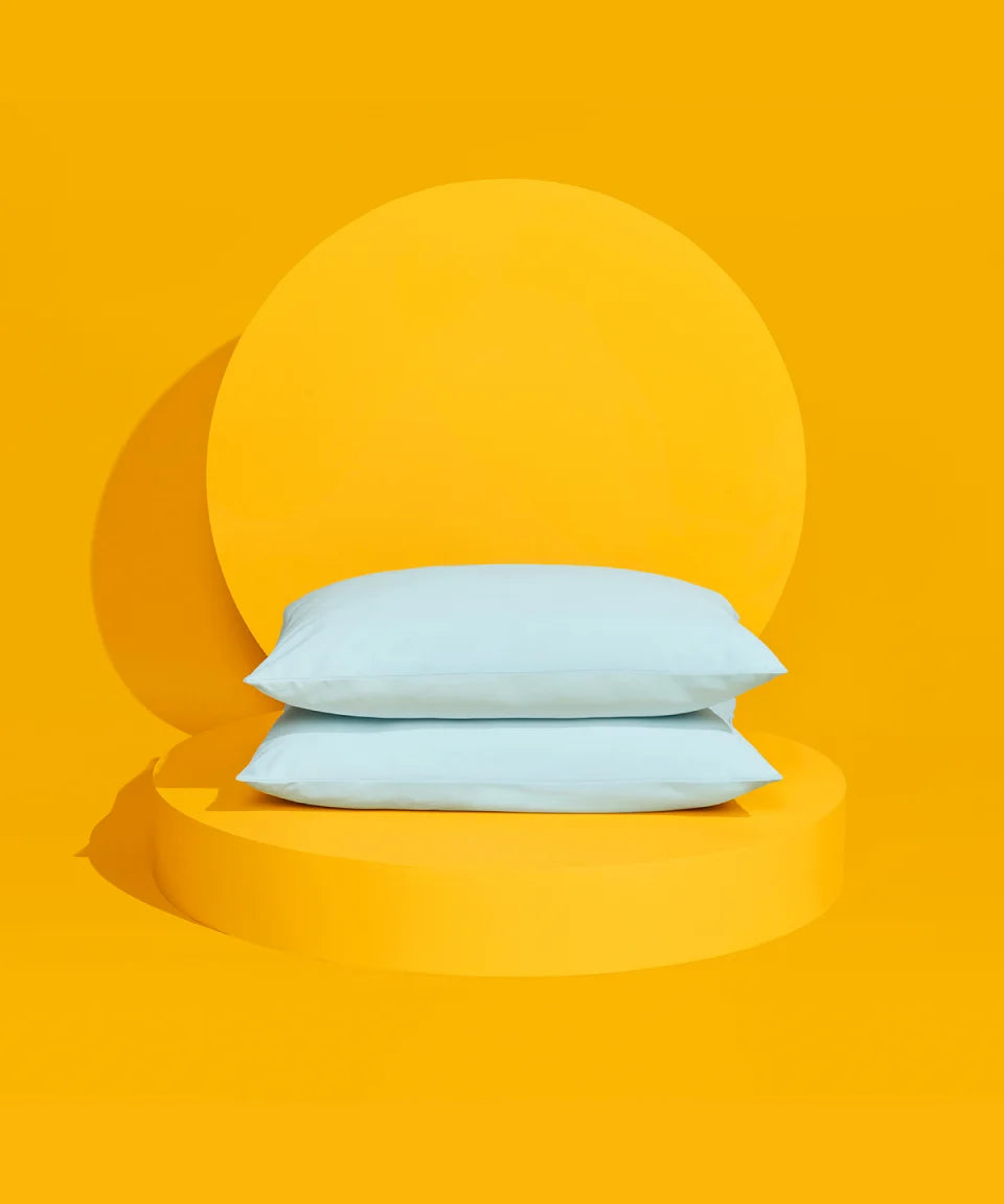 Premium Cooling Mattress Pad with 2 UltraCool Pillows Set - Queen Size Memory Foam Topper for Hot Sleepers - Bedroom Comfort & Temperature Regulation for Better Sleep