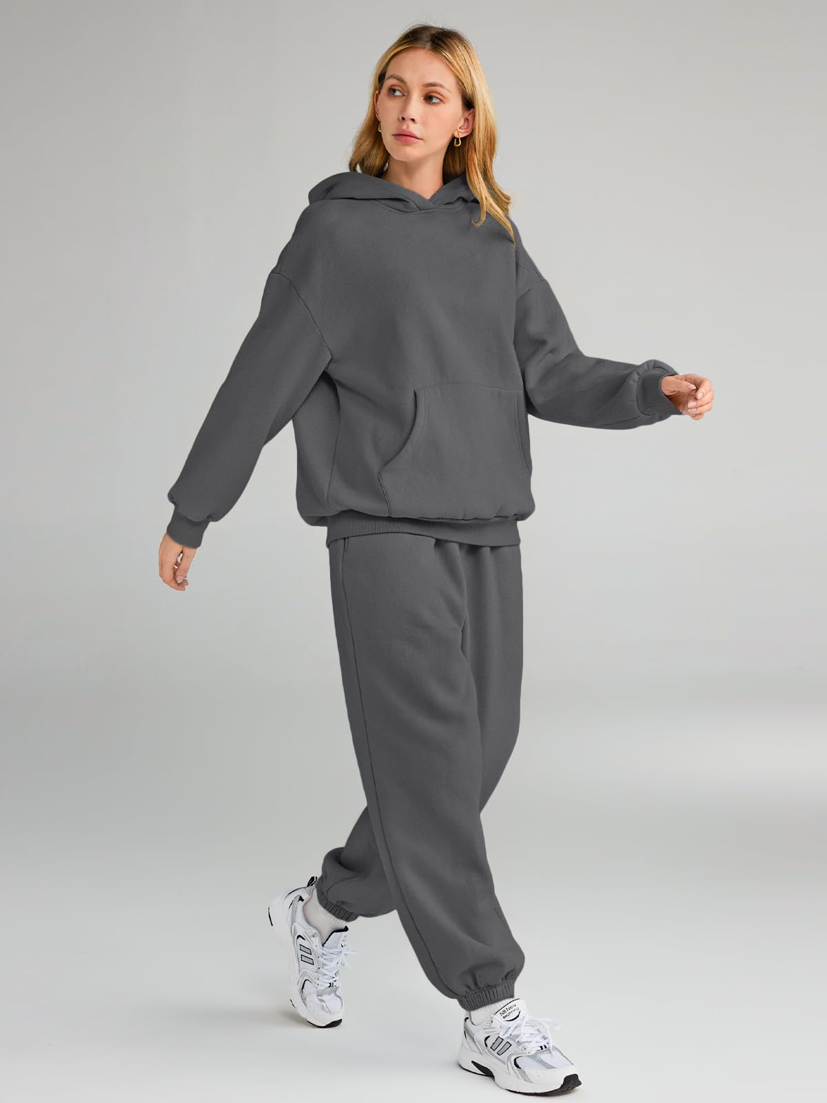 AUTOMET Women's 2-Piece Lounge Set - Oversized Hoodie & Baggy Sweatpants with Pockets | Cozy Fall Fashion Outfit for Home, Travel & Casual Wear