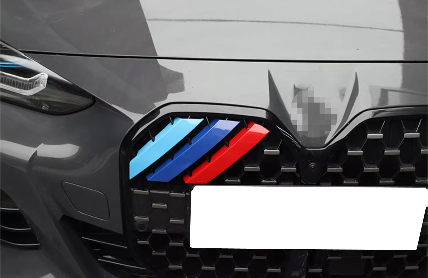 BMW G22 G23 4 Series M Color Stripe Diamond Grille Insert Trims (2021+ Models) - Sporty Front Grille Upgrade for Enhanced Style & Performance