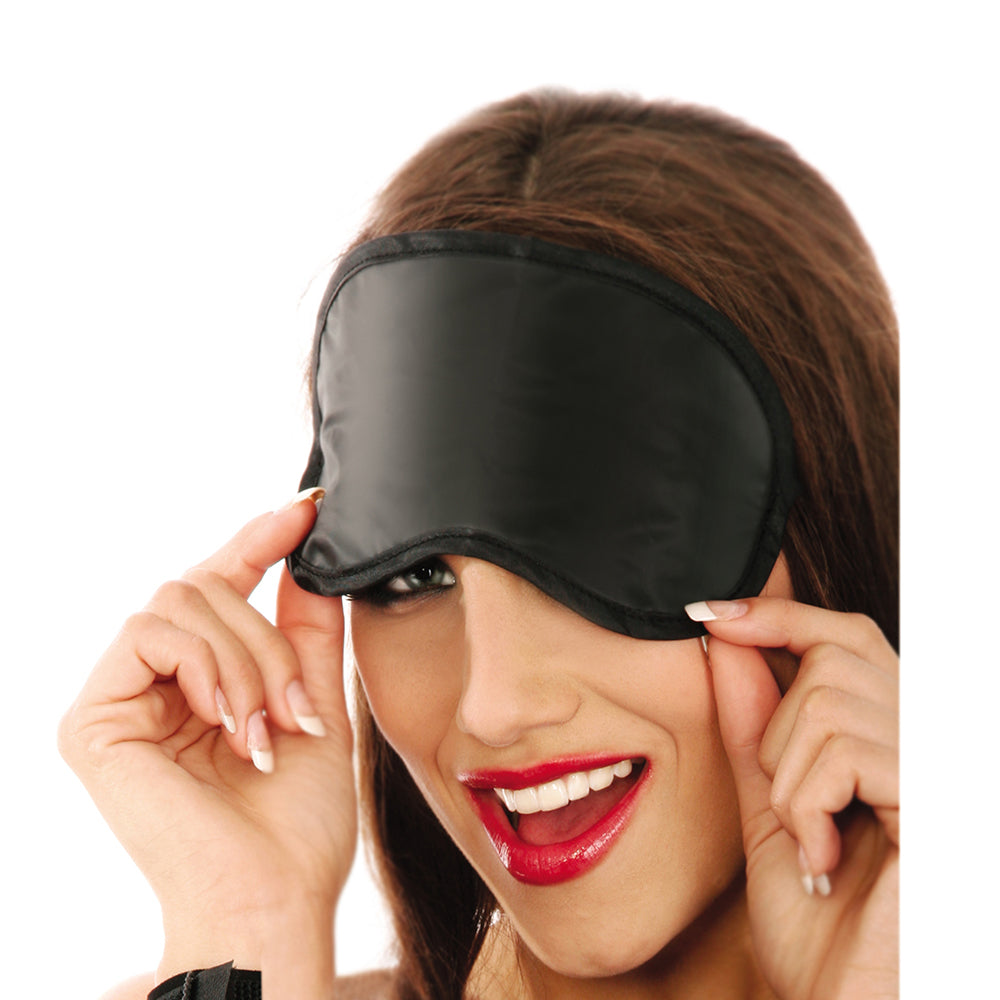 Fetish Fantasy Series BDSM Beginners Kit - Bondage Gear Set for Couples & Newbies - Perfect for Spicing Up Your Love Life & Exploring Kink Safely