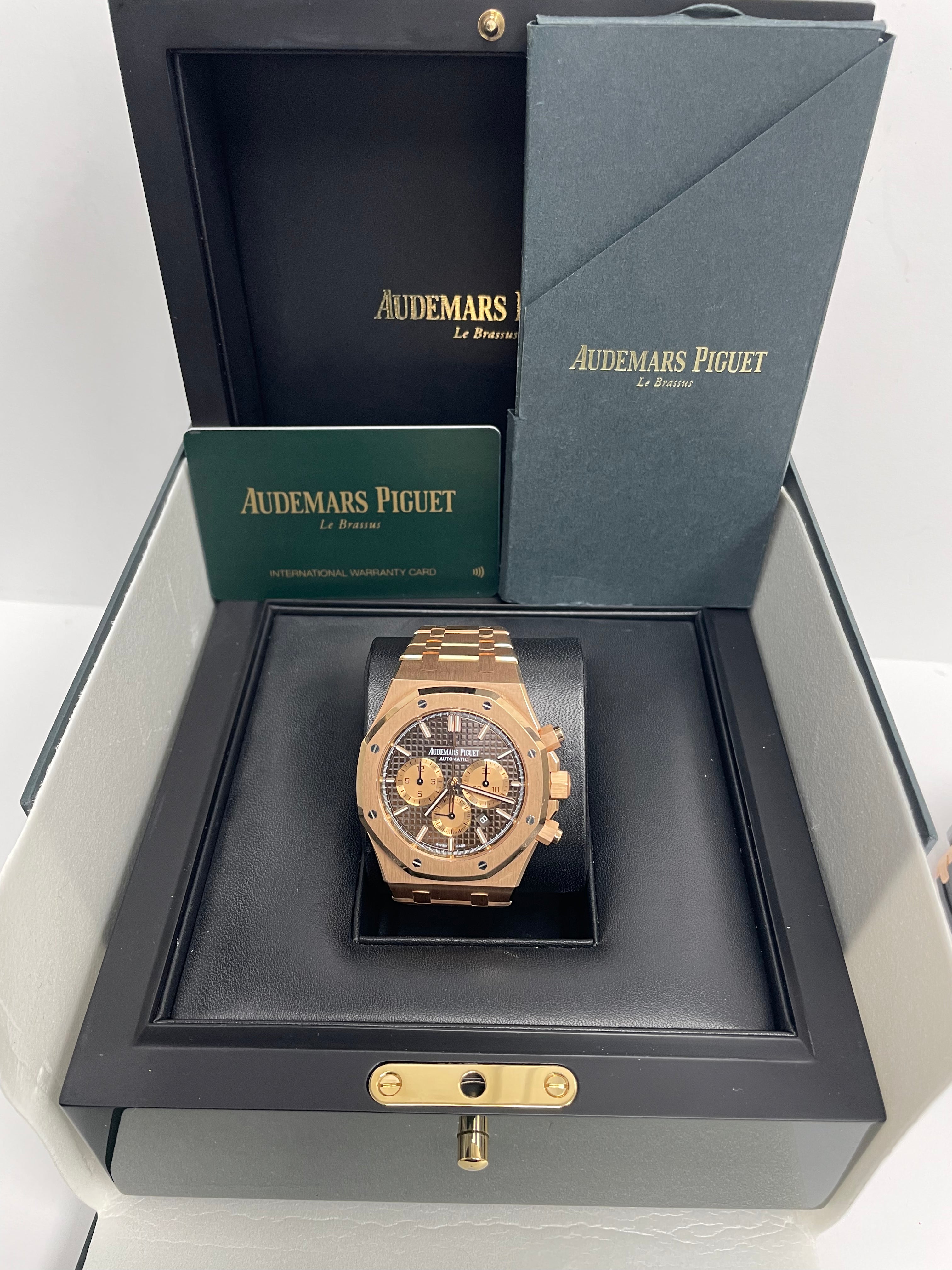Audemars Piguet Royal Oak Selfwinding Chronograph 18K Rose Gold Watch with Brown Dial & Rose Gold Subdials (Ref#26331OR.OO.1220OR.02) - Luxury Timepiece for Business Meetings & Special Occasions
