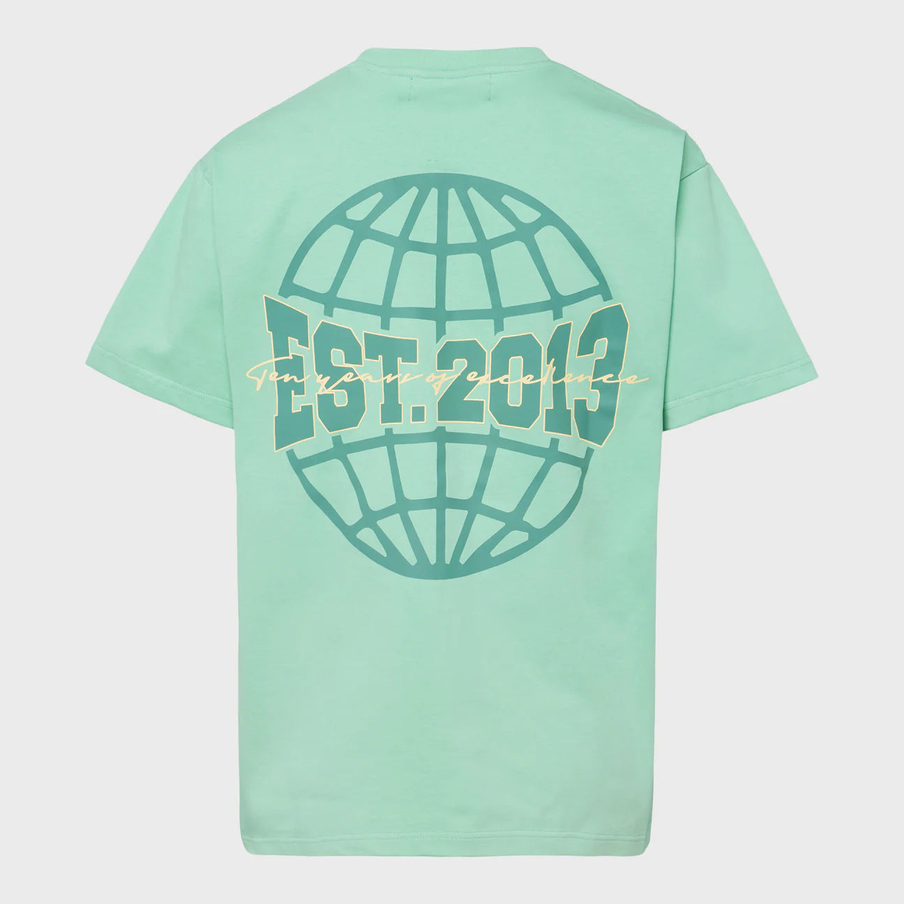 Men's & Women's Global Logo Graphic Tee in Green - Casual Streetwear for Everyday Outfits