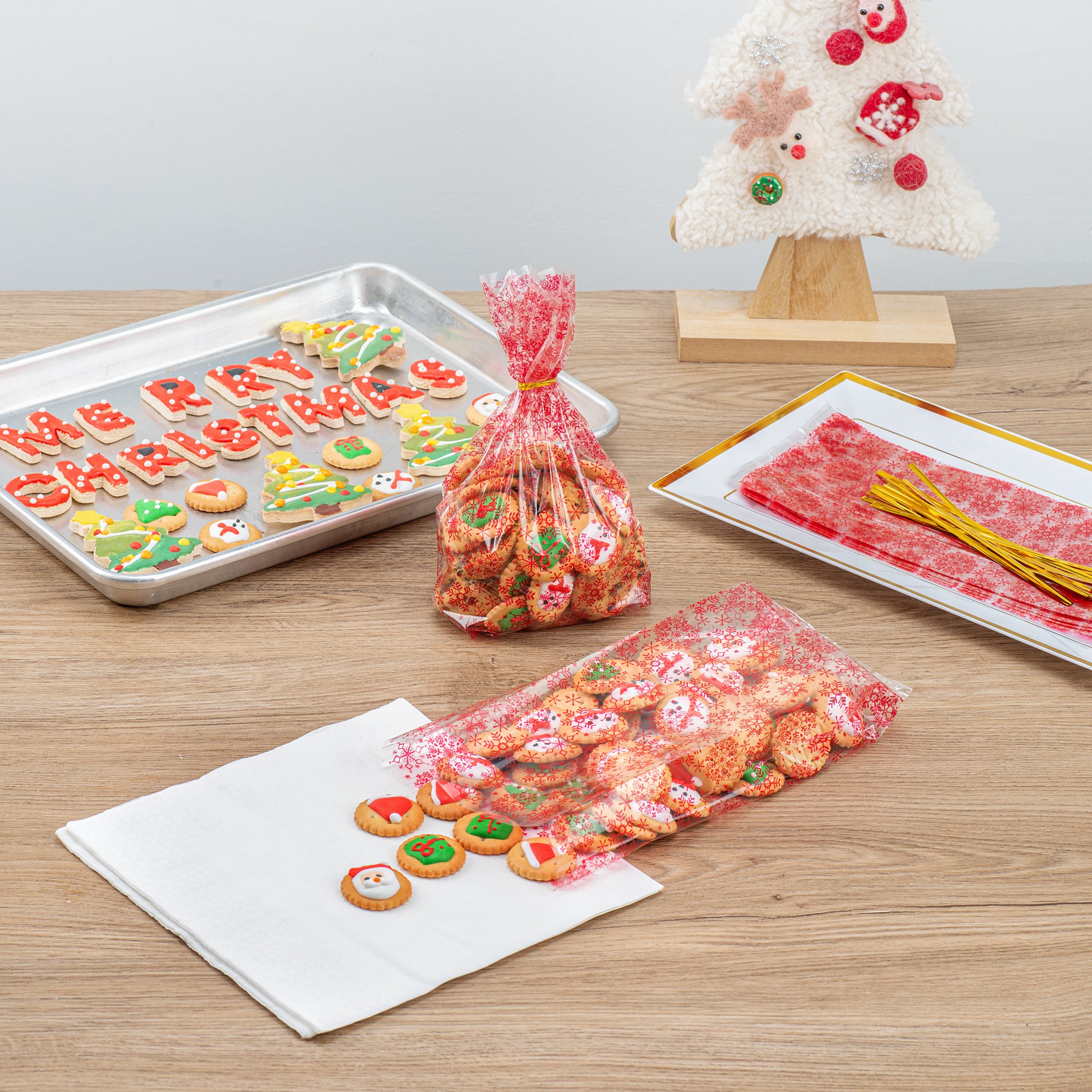 Premium Plastic Candy Bags with Snowflake Design - 4 x 2 x 9.5 Inches - 4000 Count Bulk Pack - Perfect for Party Favors, Wedding Treats & Holiday Candy Packaging
