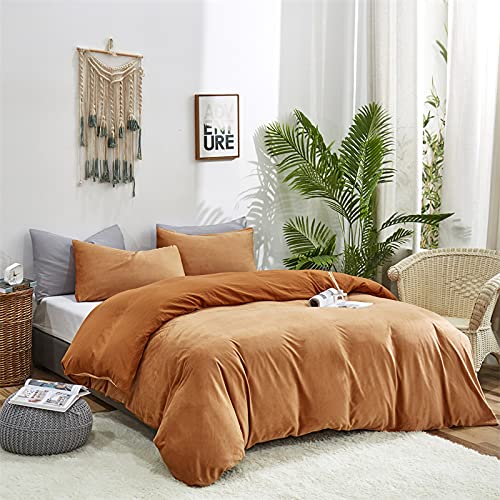 CLOTHKNOW Brown Fluffy King Size Comforter Set - 3 Piece Velvet Bedding with Soft Flannel Comforter & 2 Pillowcases - Luxurious Warm Bedding for Winter Nights, Cozy Home Decor