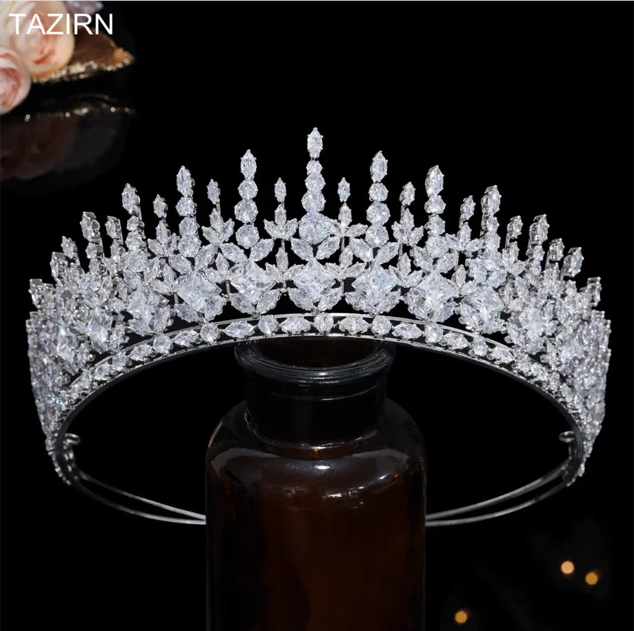 Luxury Cubic Zirconia Wedding Tiara Crown - Elegant Bridal Headpiece for Women, Princess Pageant Hair Jewelry, Perfect Gift for Bride (Ideal for Weddings, Prom, Quinceañera & Special Occasions)