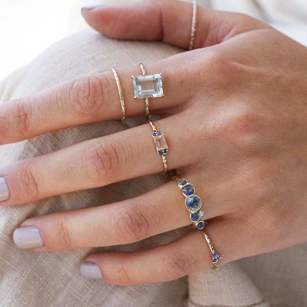 Stunning Large Starry Aquamarine Ring for Women - Elegant Blue Gemstone Jewelry - Perfect for Engagement, Wedding & Special Occasions