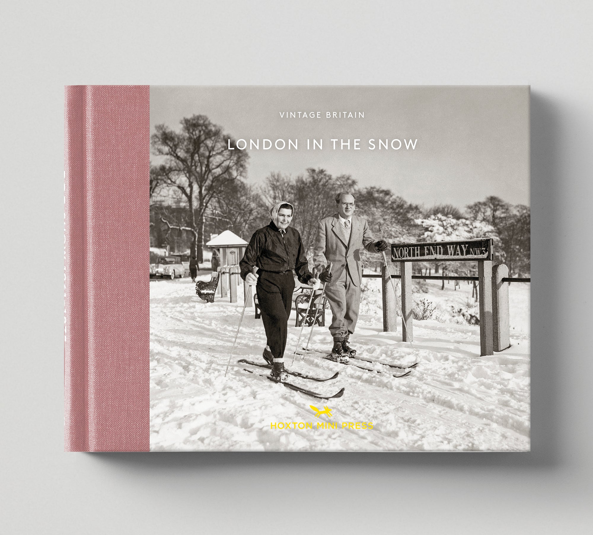 London in the Snow - Book 10 of Vintage Britain Series | Historical Photography Coffee Table Book | Perfect for Home Decor & Holiday Gift Giving