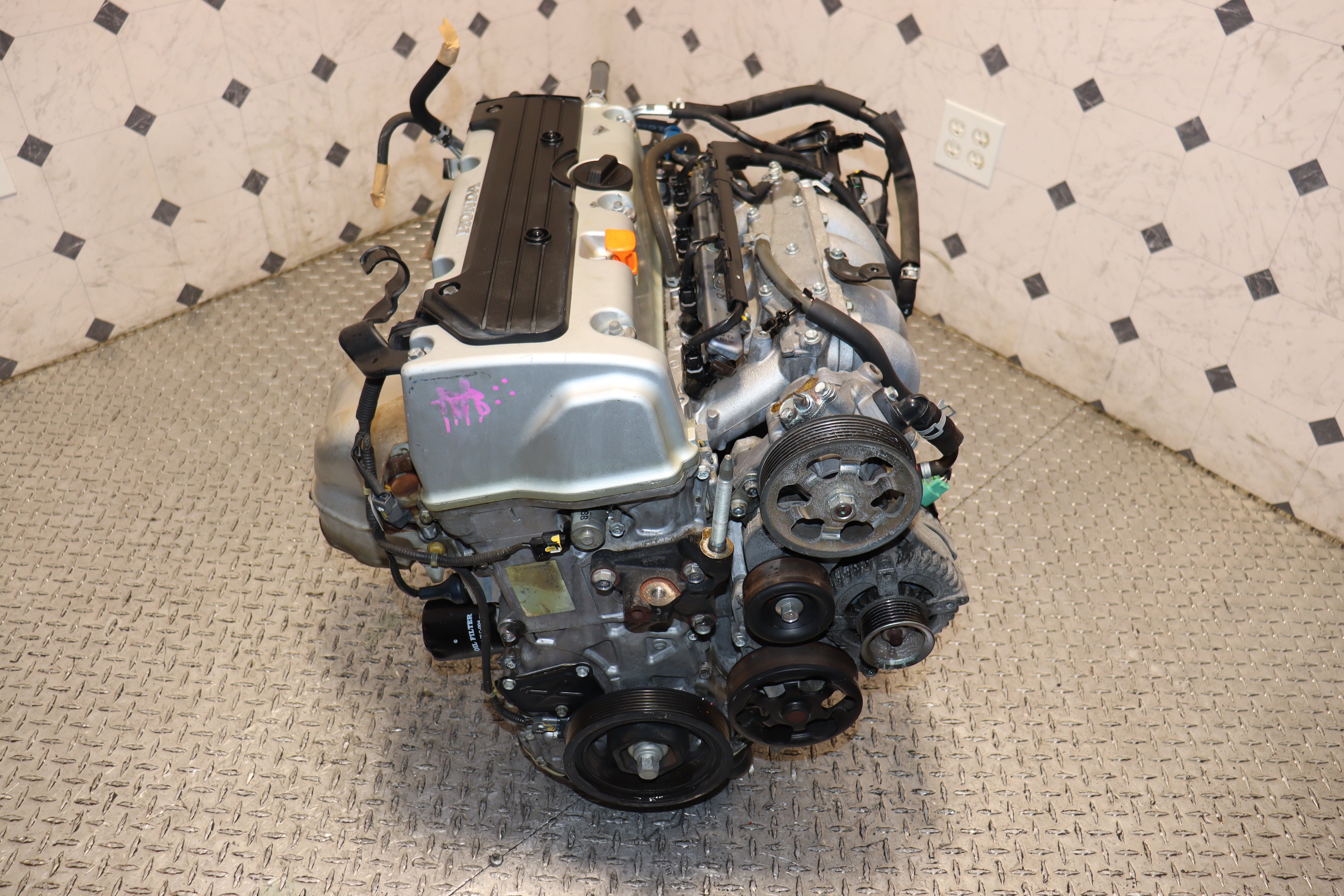 JDM K24A2 Honda Motor K24A RBB High Compression 2.4L Engine for 2004-2008 Acura TSX - Perfect for Performance Upgrades & Engine Swaps