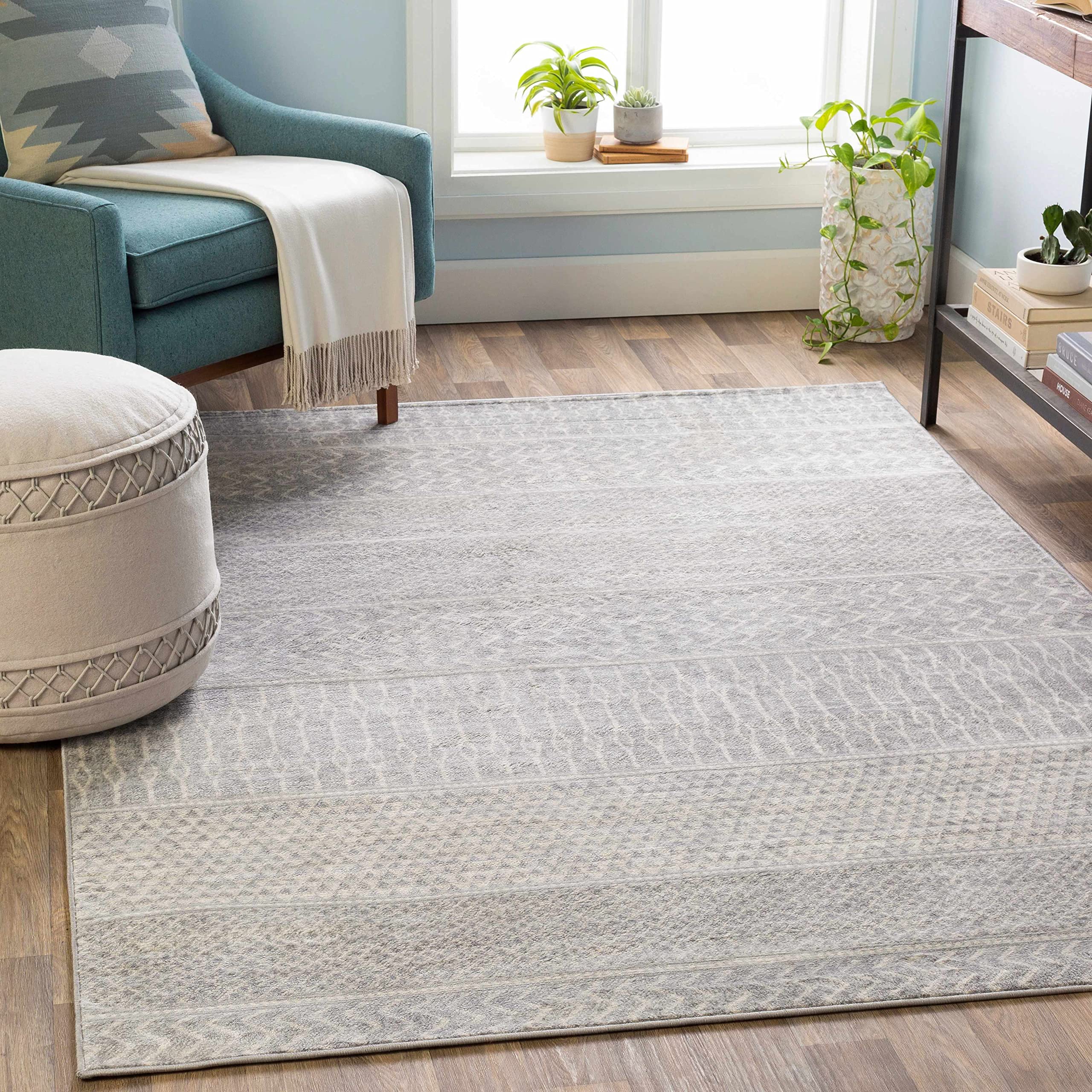 Hauteloom Bingham Modern Round Area Rug 5'3