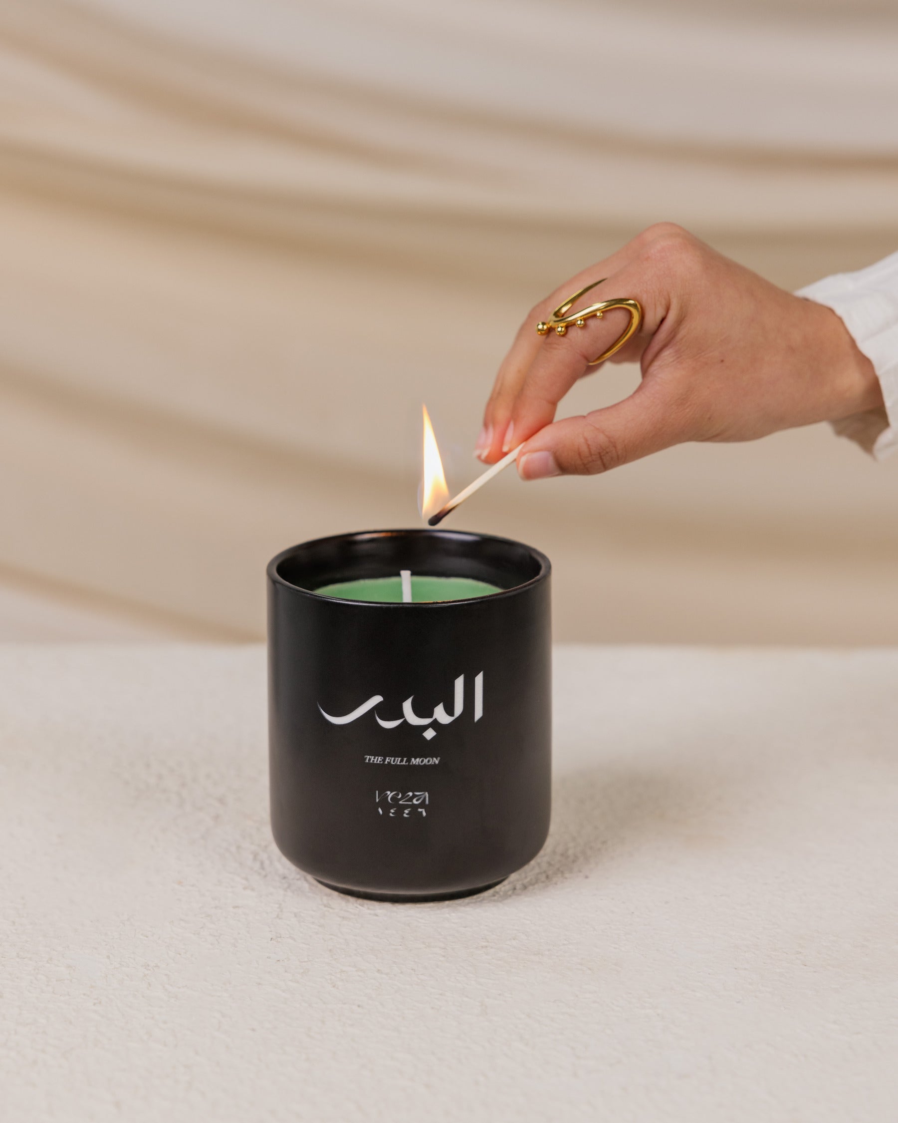 Full Moon Scented Soy Candle - Natural Aromatherapy for Relaxation & Meditation - Perfect for Yoga, Spa, and Home Decor