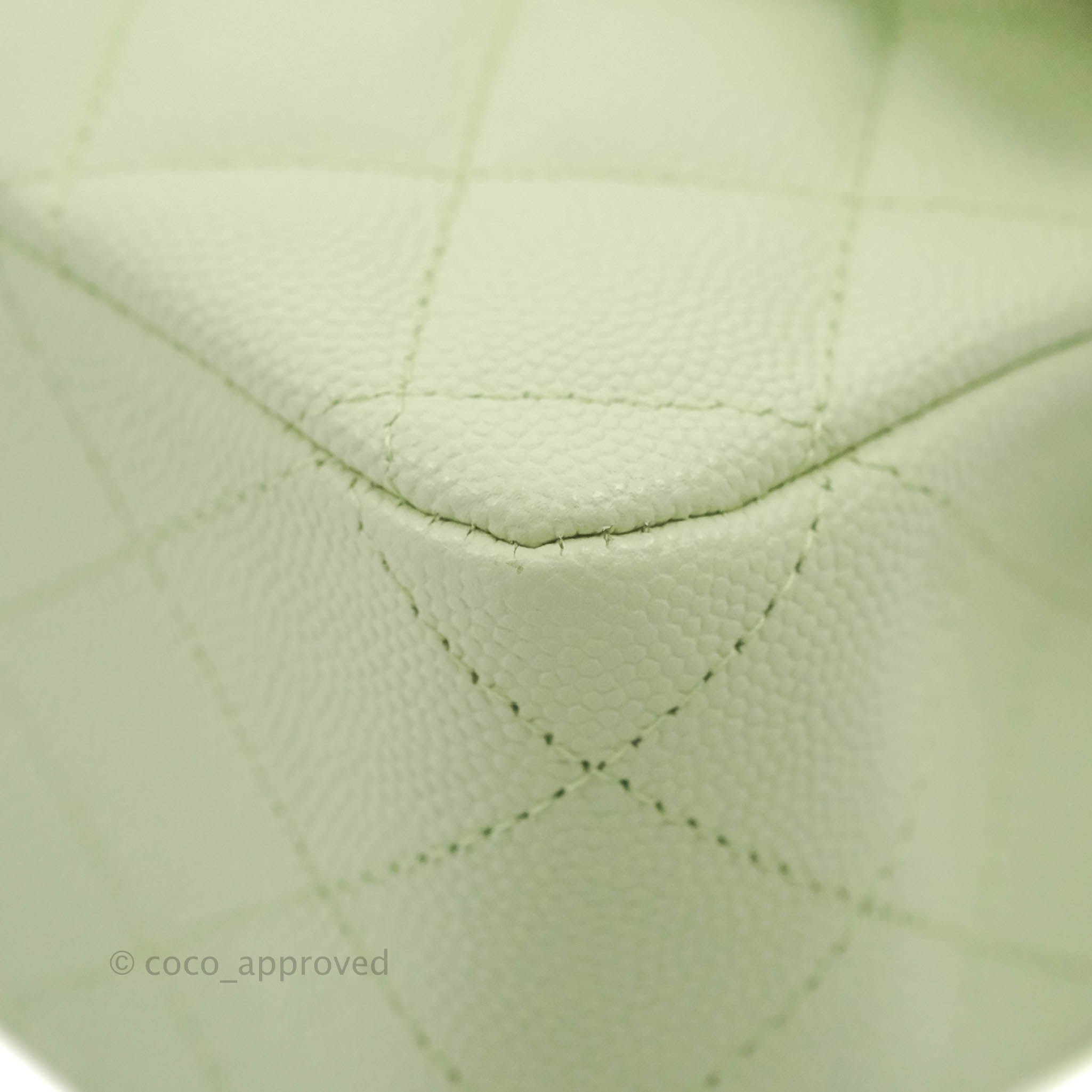 Chanel Classic M/L Medium Flap Bag in Quilted Avocado Green Caviar Leather with Gold Hardware - Luxury Handbag for Women, Perfect for Parties, Work & Everyday Use
