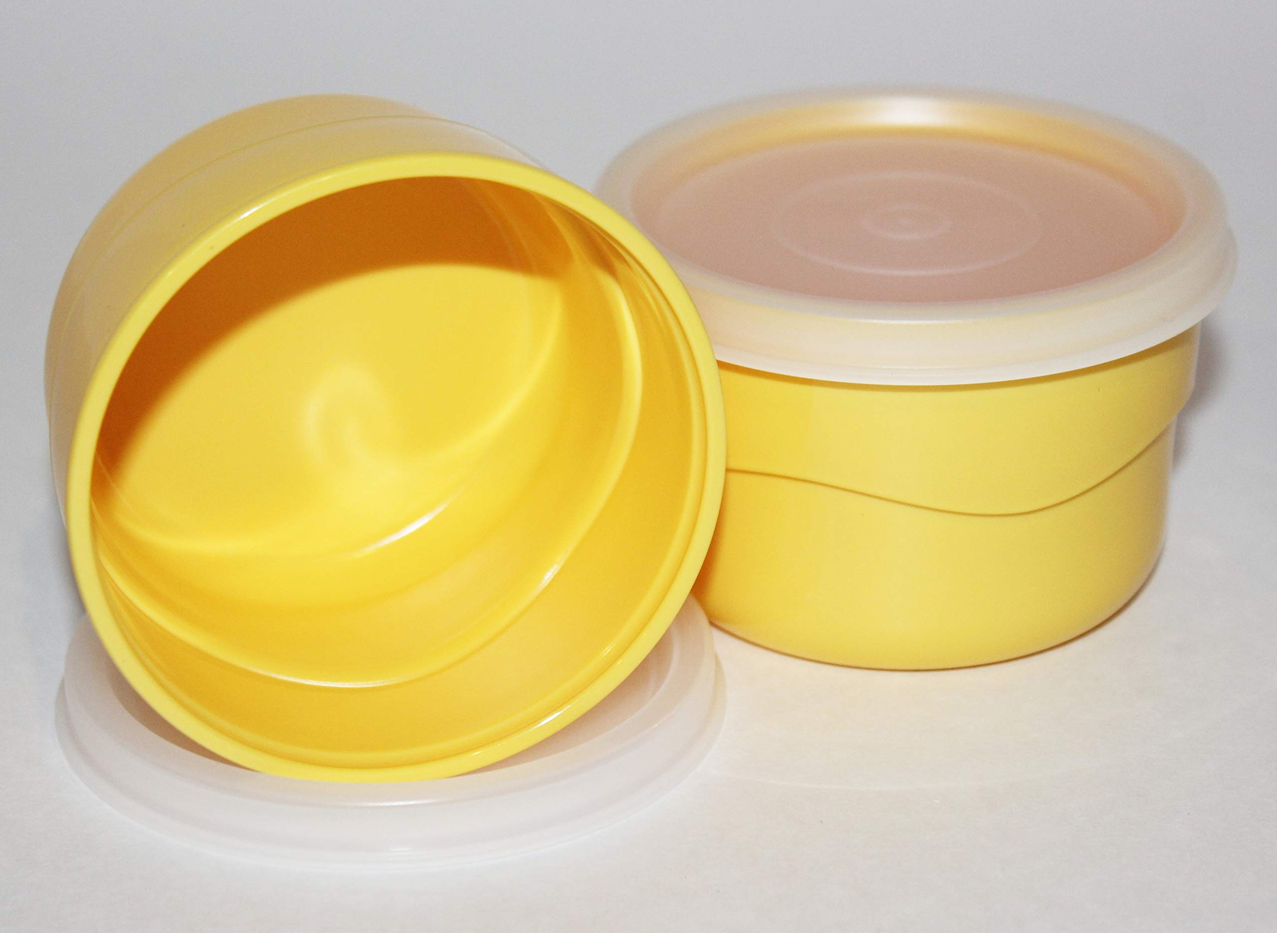 Vintage Tupperware Set of 2 Yellow Wavy Snack Cups with Airtight Lids - Perfect for School Lunches, Picnics & Food Storage