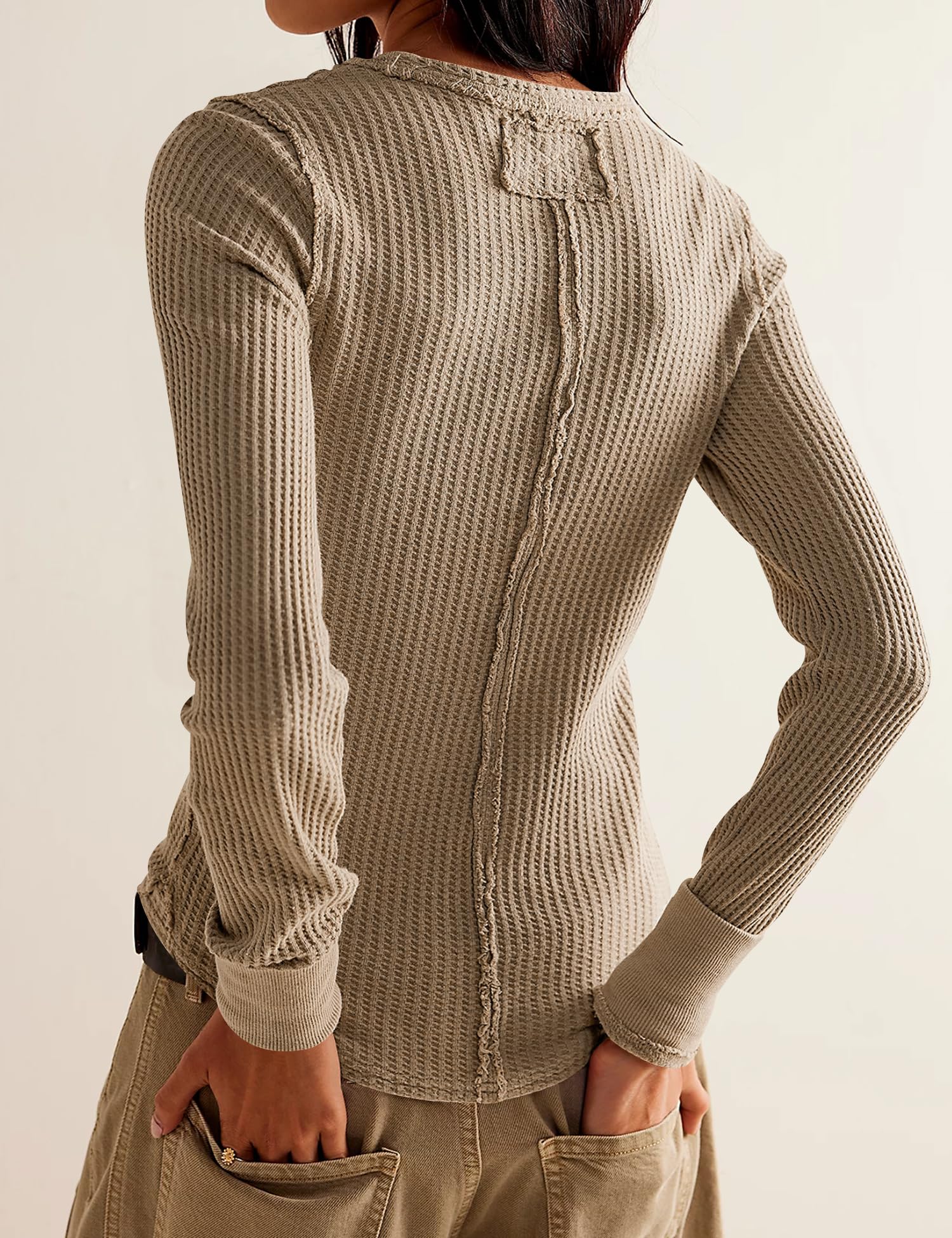 Women's Waffle Knit Long Sleeve Tops - Slim Fit Crew Neck Pullover Shirt for Casual Wear | Perfect for Fall Layering & Everyday Outfits