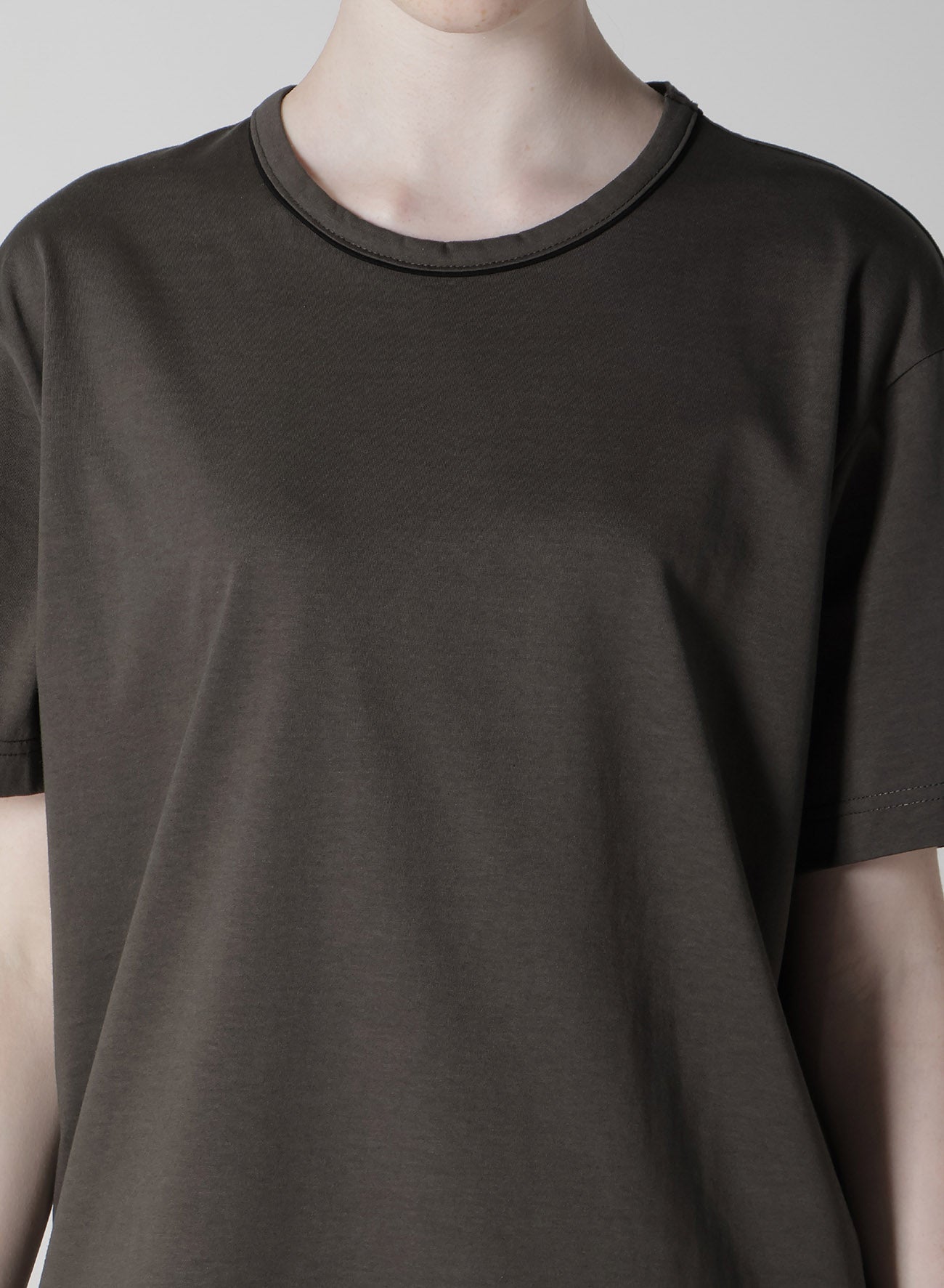 COTON JERSEY Y'S STITCH HALF SLEEVE BIG T-Shirt - Comfortable Cotton Jersey Fabric with Unique Y-Stitch Detail, Perfect for Casual Wear, Gym, and Everyday Outfits