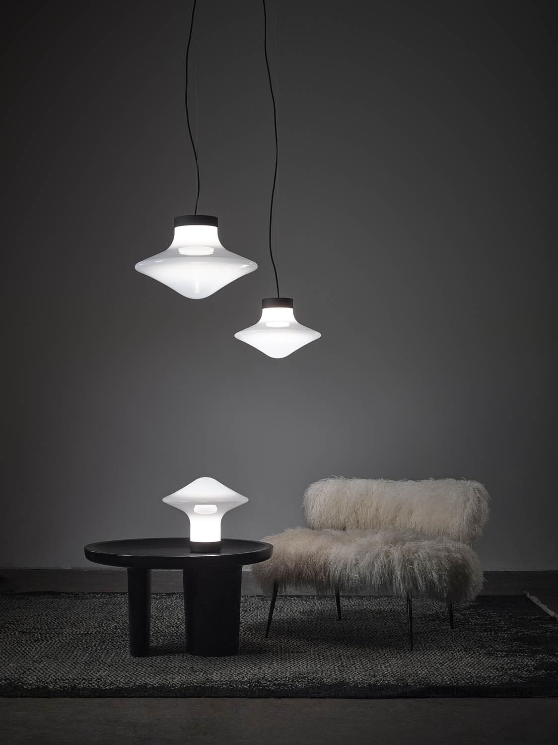 Modern Trottola Table Lamp - Stylish LED Desk Light for Bedroom, Living Room & Office - Perfect for Reading, Working & Decor