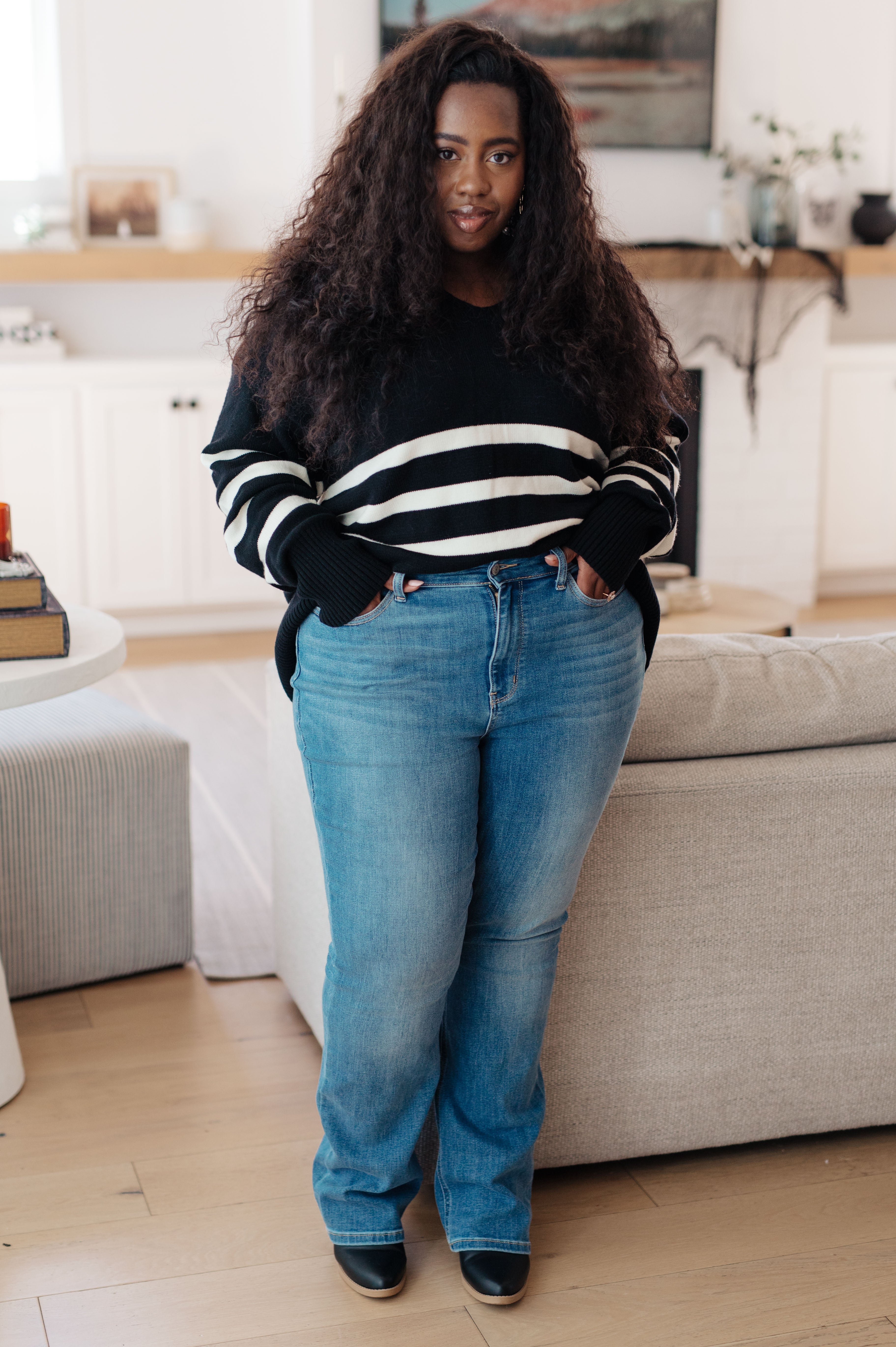 Stylish Striped Sweater for Women & Men | Cozy & Trendy Pullover | Perfect for Fall & Winter Outfits | Casual, Office & Date Night Wear