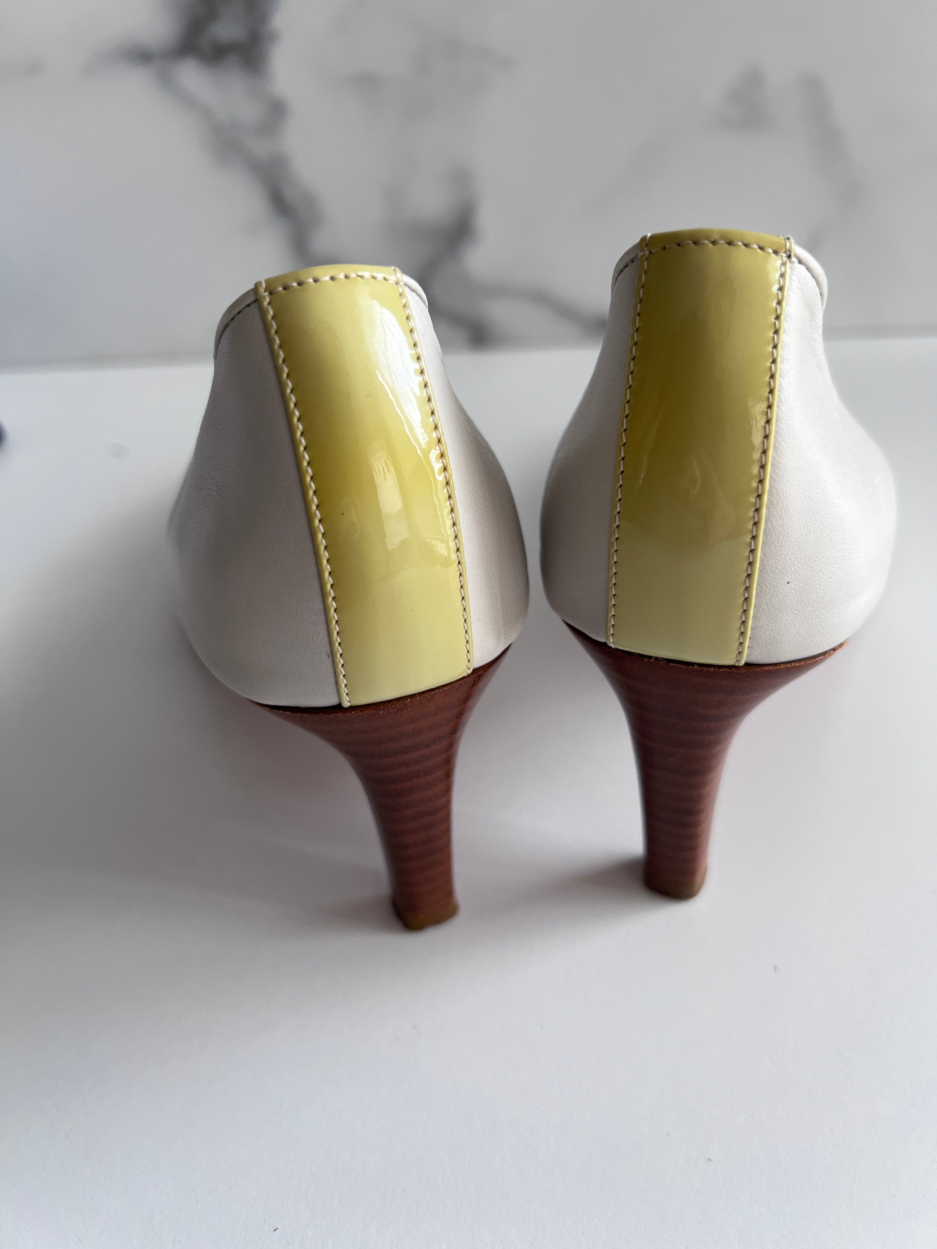 Chanel Black Leather Ballet Heels Size 8C - Women's Luxury Pointed Toe Pumps for Evening Wear & Special Occasions
