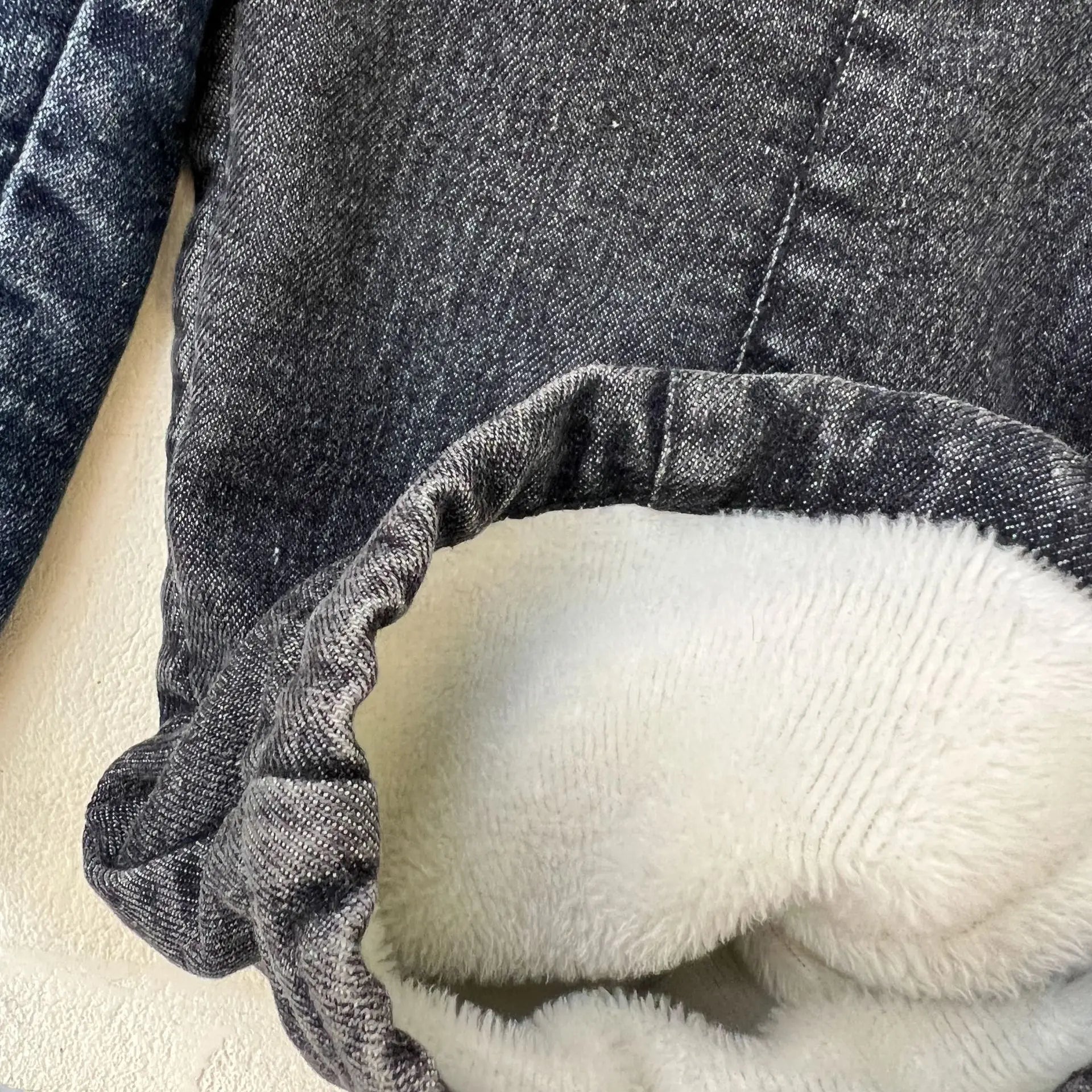 Kids' Fleece-Lined Denim Jeans for Boys & Girls - Warm Velvet Thickened Winter Pants, Cotton Casual Trousers for Autumn & Cold Weather - Perfect for School, Playdates and Outdoor Activities