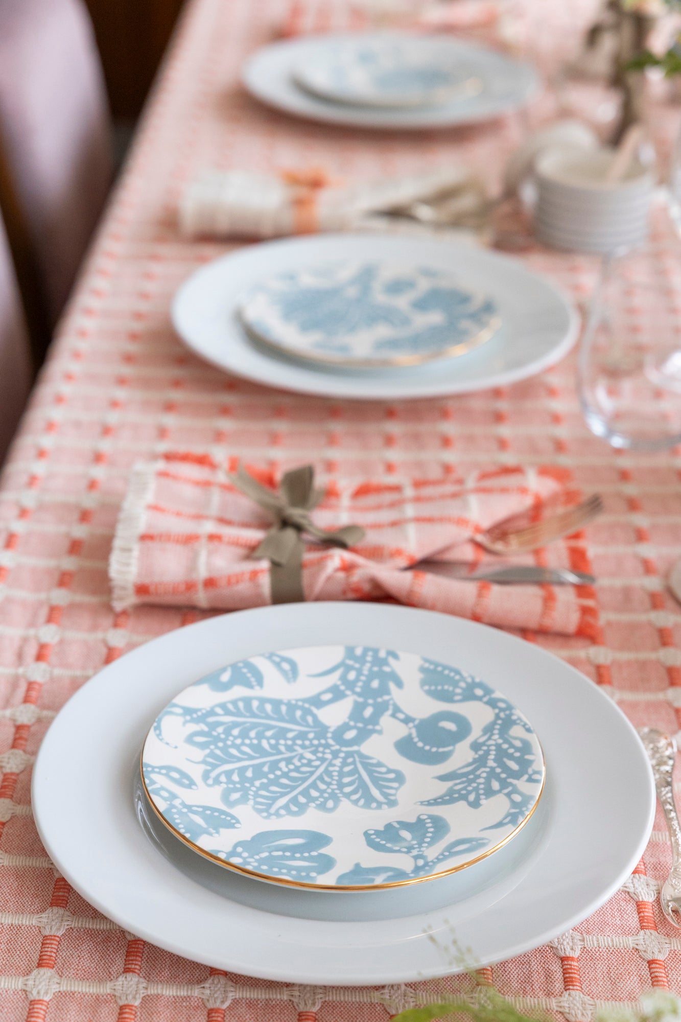 Vintage Creamsicle Dessert Plates - Set of 4 Orange & White Ceramic Serving Dishes for Ice Cream, Cake & Party Desserts | Perfect for Summer BBQs, Birthday Parties & Holiday Gatherings