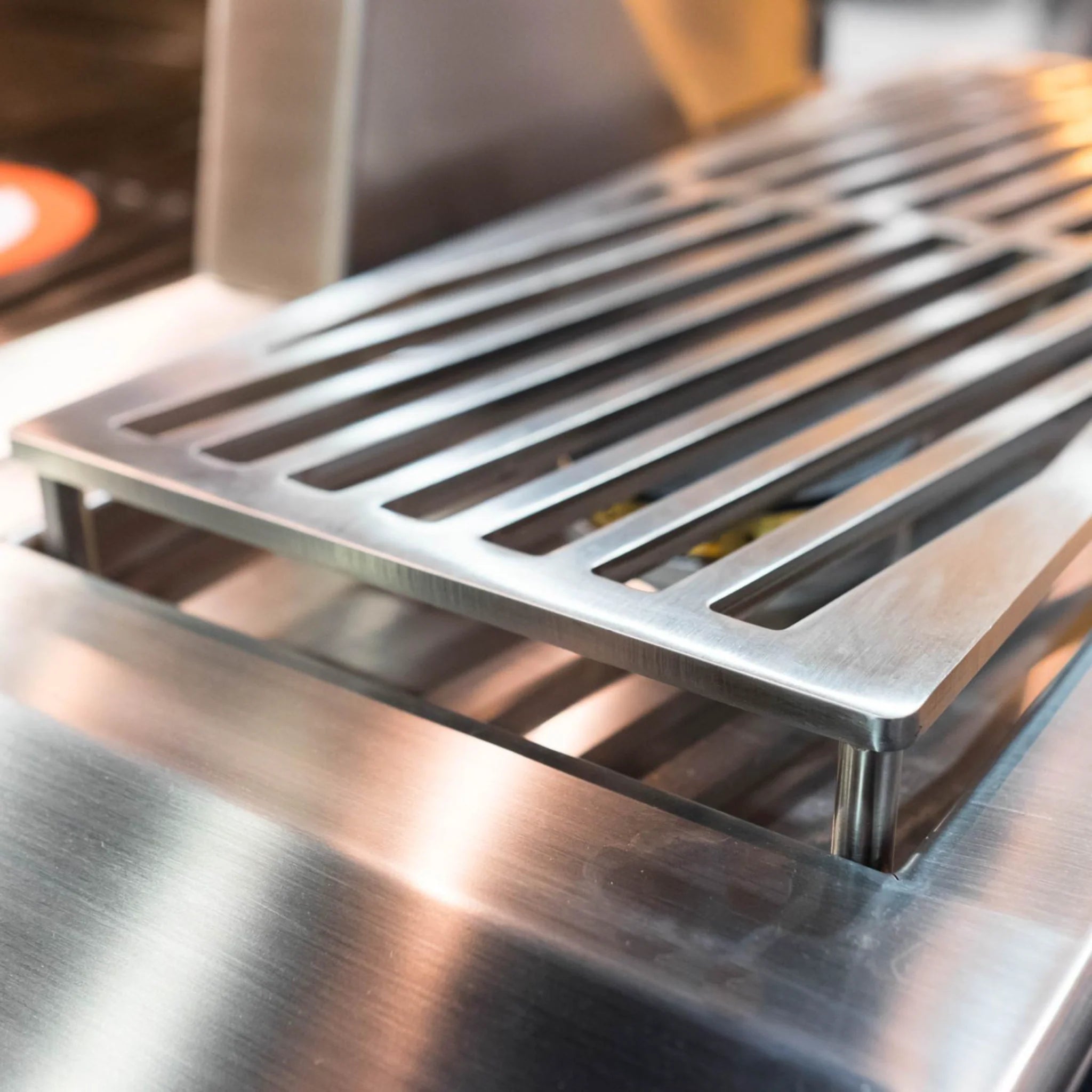 Hestan 12-Inch Single Side Burner - AGB121 - Premium Outdoor Gas Burner for Camping, Grilling & Backyard Cooking