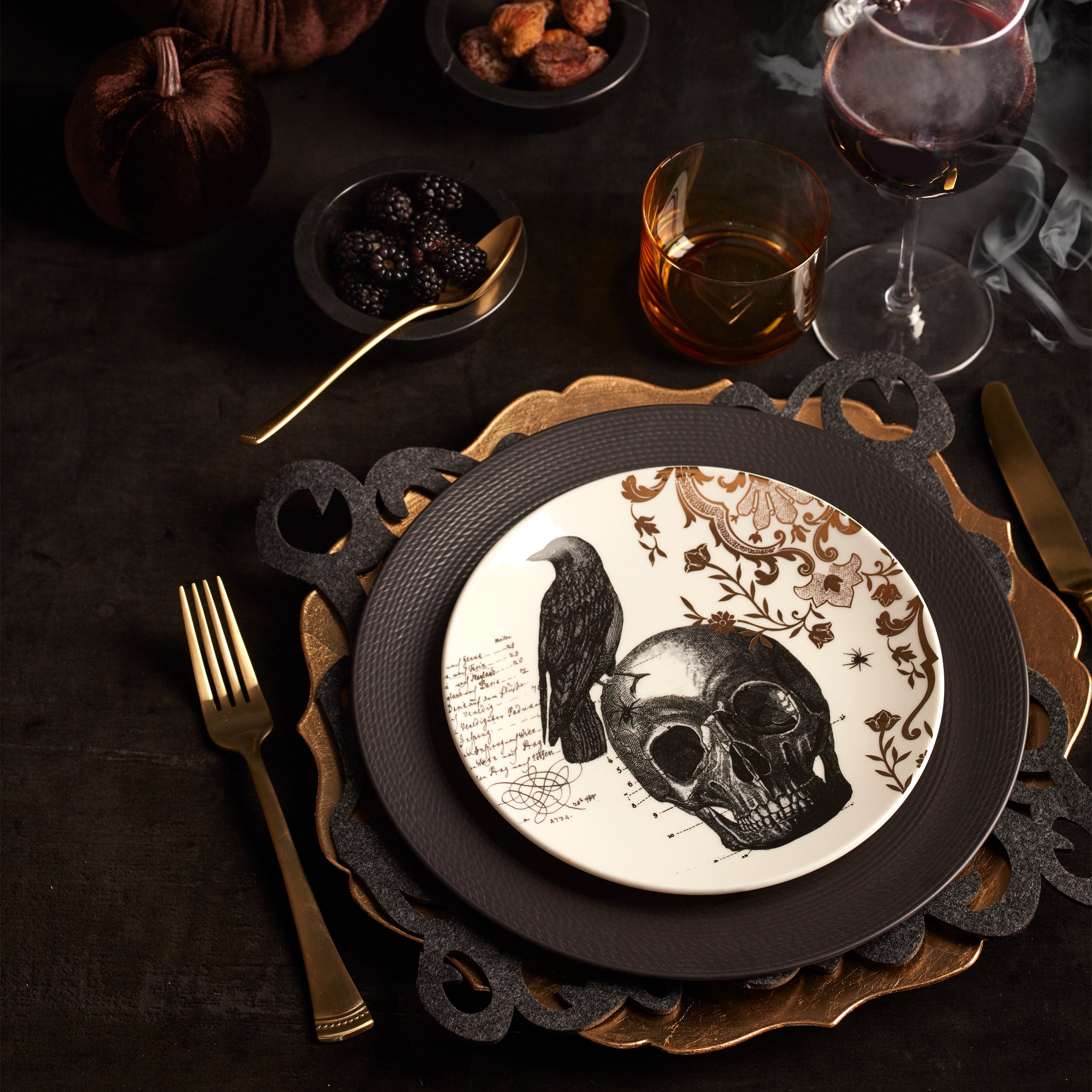 LX Collective Black Dinner Plates Set of 4 - Elegant 10.5