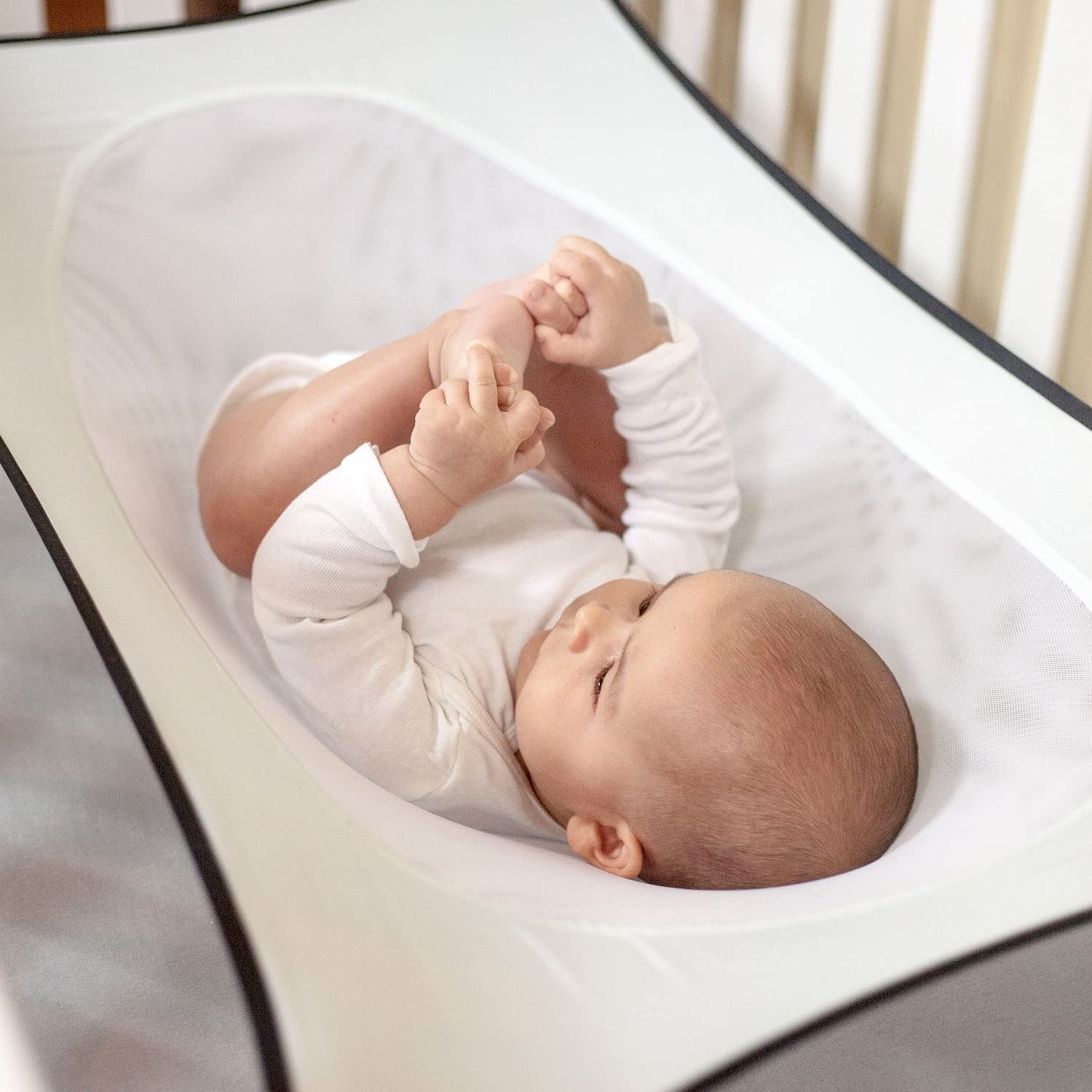 Best Baby Swing for Kids - Safe & Comfortable Indoor & Outdoor Toddler Swing - Perfect for Playtime, Backyards, and Nurseries