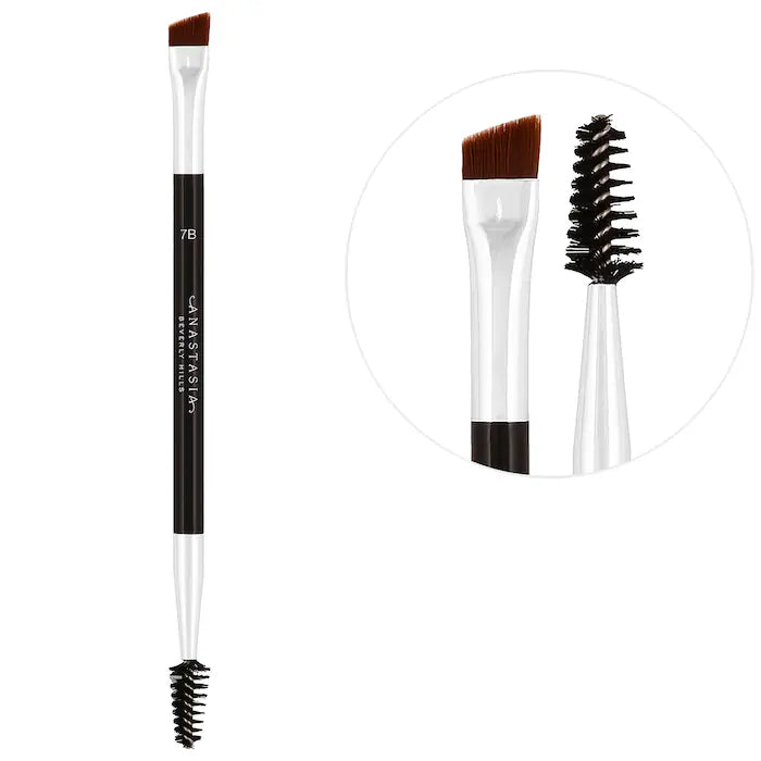 Anastasia Beverly Hills 7B Precision Powder Eyebrow Brush - Soft Angled Brow Brush for Flawless Powder & Pomade Application | Perfect for Eyebrow Shaping, Filling & Everyday Makeup Routine