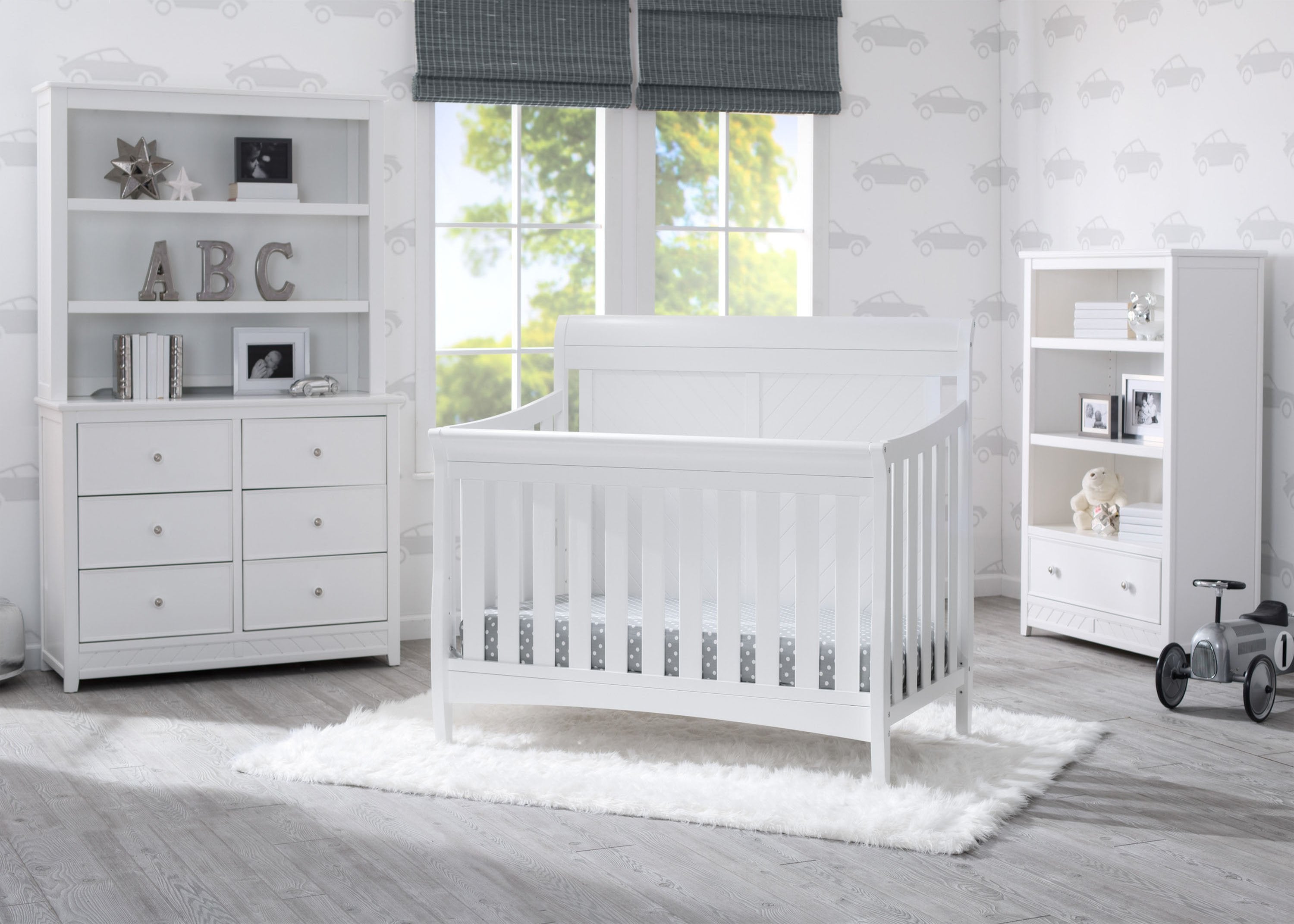 Bennington Elite Sleigh 4-in-1 Convertible Baby Crib - White Nursery Furniture for Newborn to Toddler Bed | Perfect for Modern Nursery, Bedroom & Daycare Use