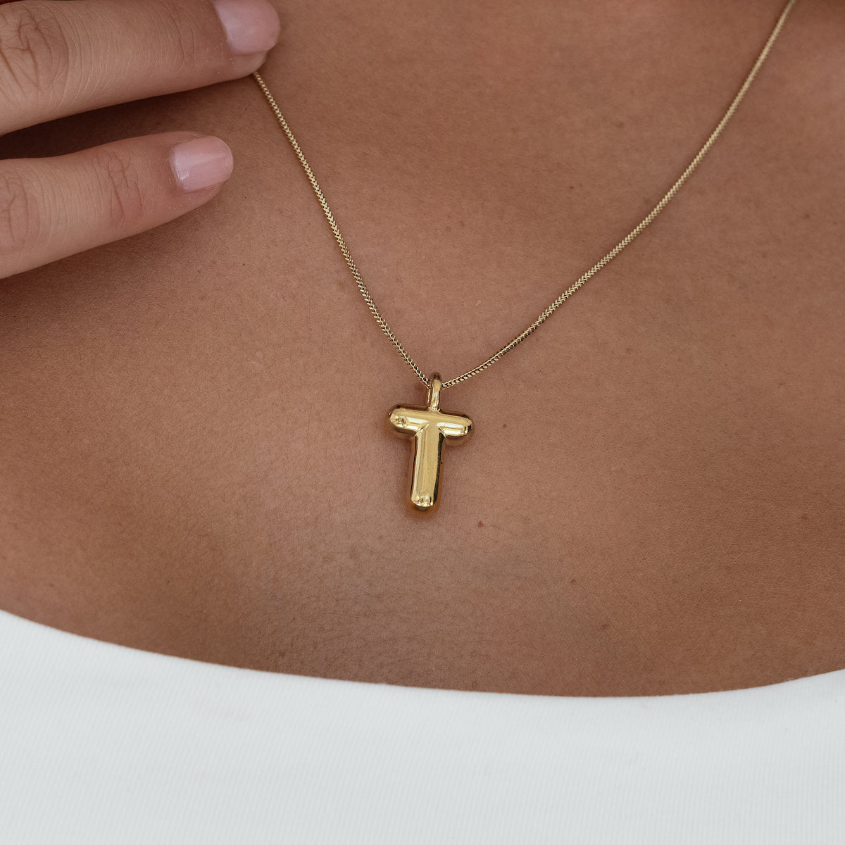 Helium Initial Necklace - Personalized Name Necklace for Women, Custom Letter Pendant Jewelry - Perfect for Gifts, Anniversaries, and Everyday Wear