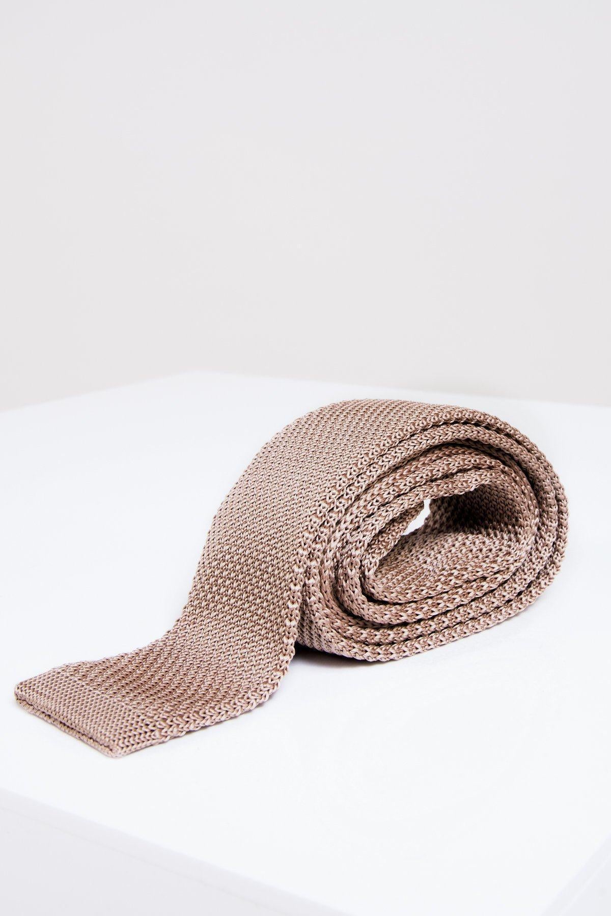 KT Oak Knitted Tie for Men - Handmade Wool Necktie - Classic Business & Wedding Accessories - Perfect for Office, Formal Events & Gifts
