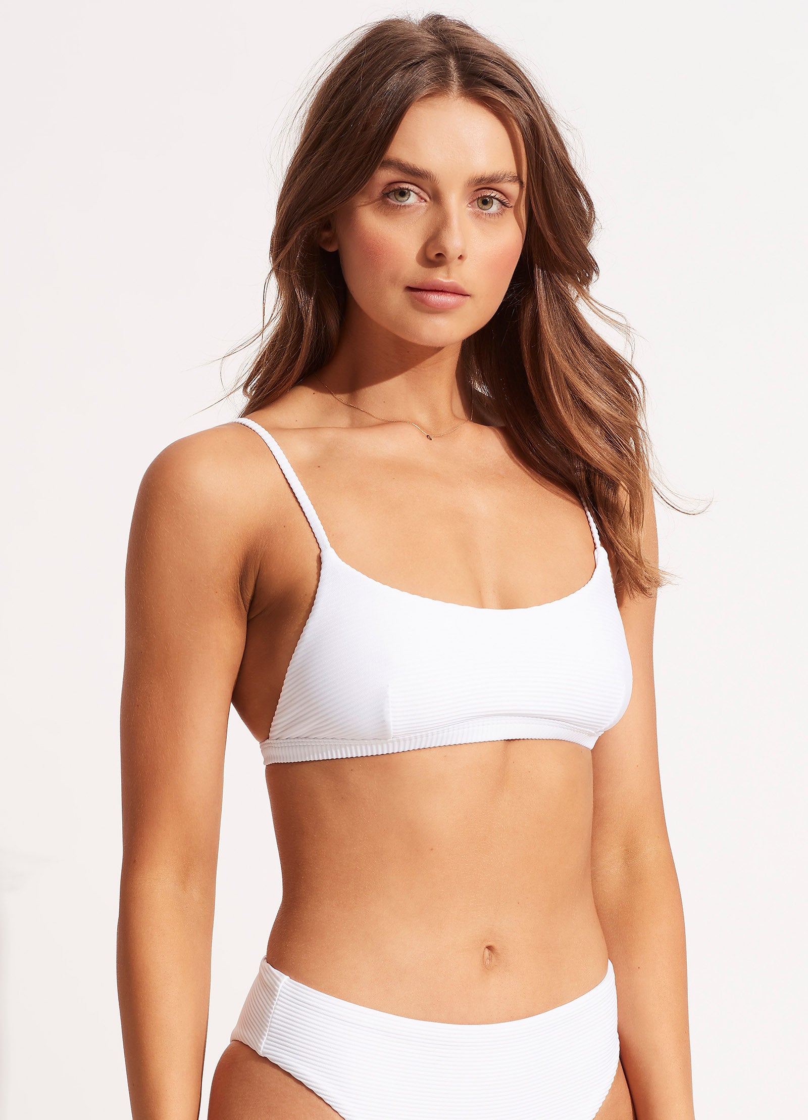 Comfortable Essentials Bralette for Women - Soft Wireless Bra in White | Perfect for Yoga, Lounge & Everyday Wear