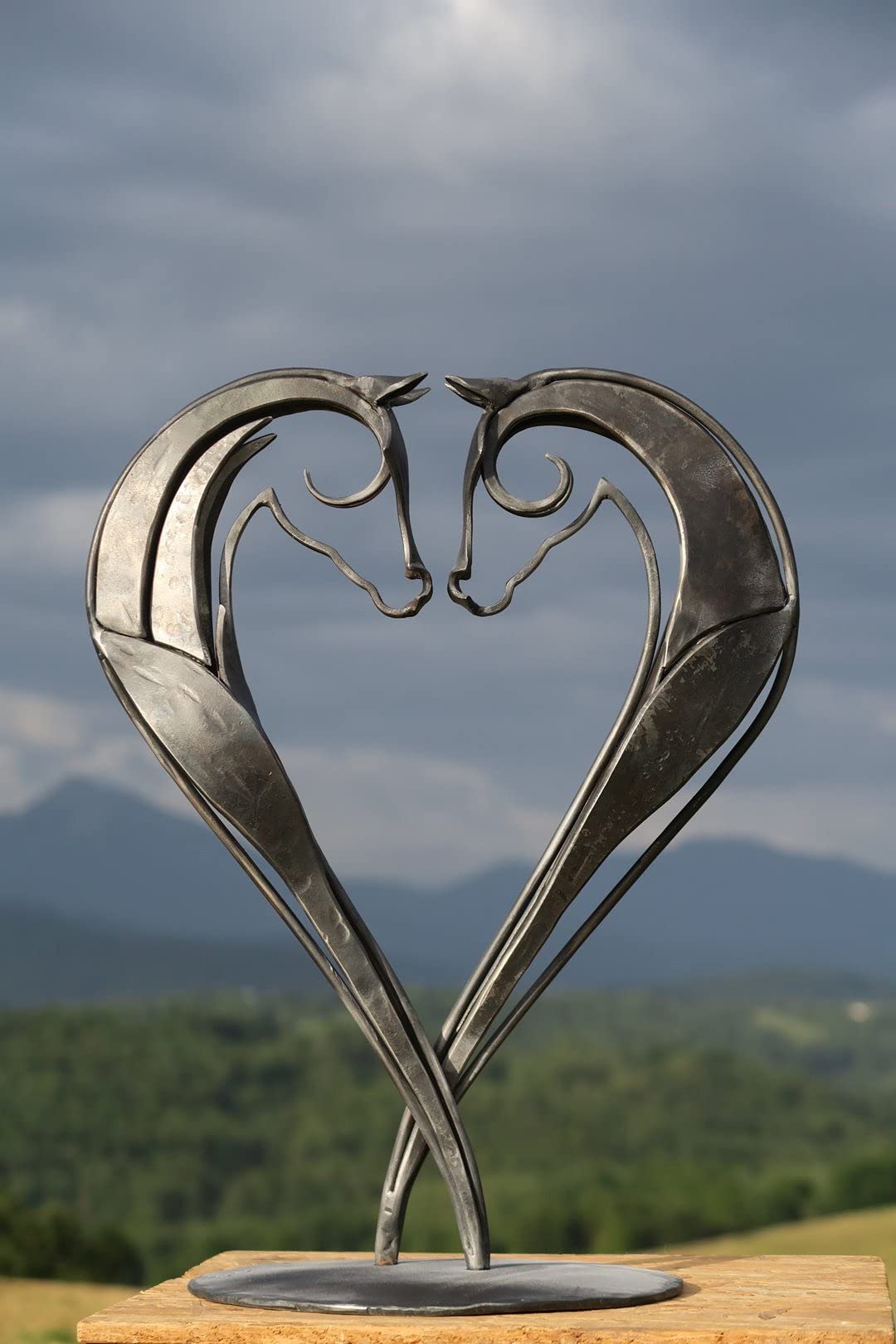 Metal Horse Statue Sculpture - Elegant Home & Office Decor for Desk, Bookshelf, Wine Cabinet - Feng Shui Lucky Wealth Attractor - Perfect for Living Room, Study, or Gift