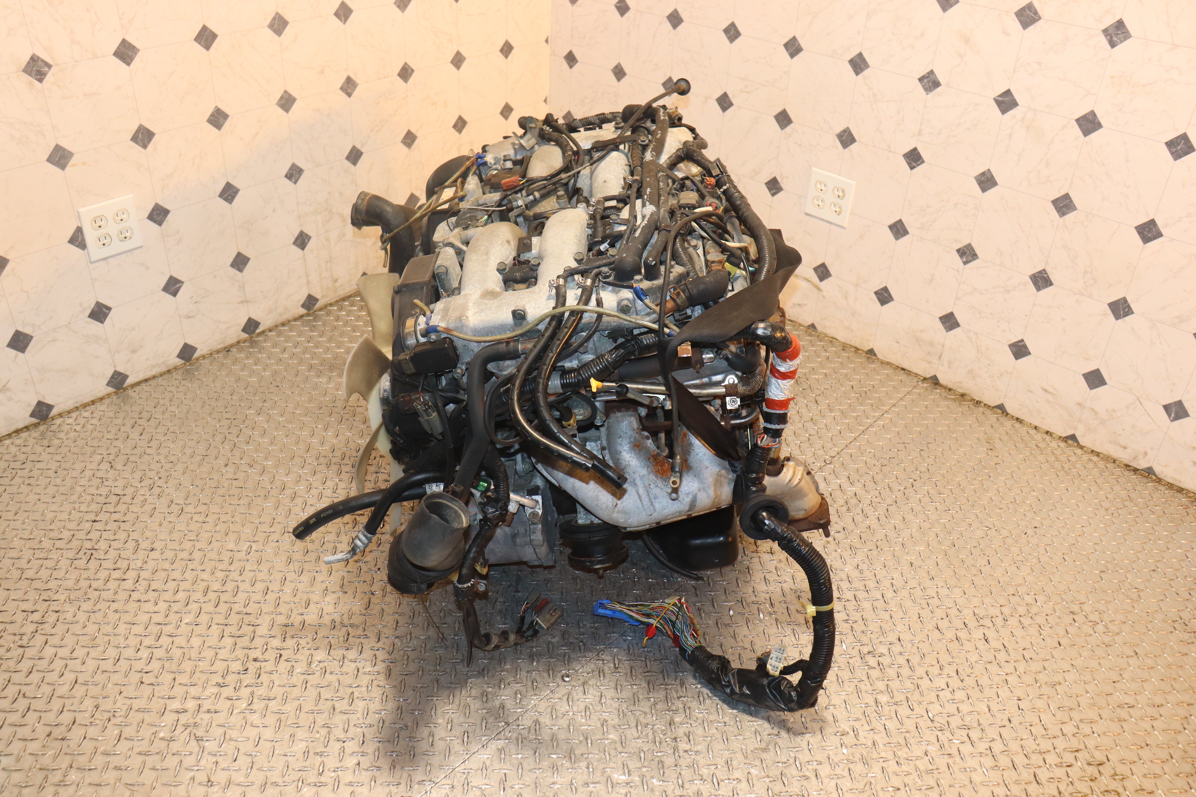 JDM 1990-1995 Nissan 300ZX Z32 VG30DE Non-Turbo 3.0L V6 DOHC Engine - Replacement Motor for Performance Upgrades & Classic Car Restoration