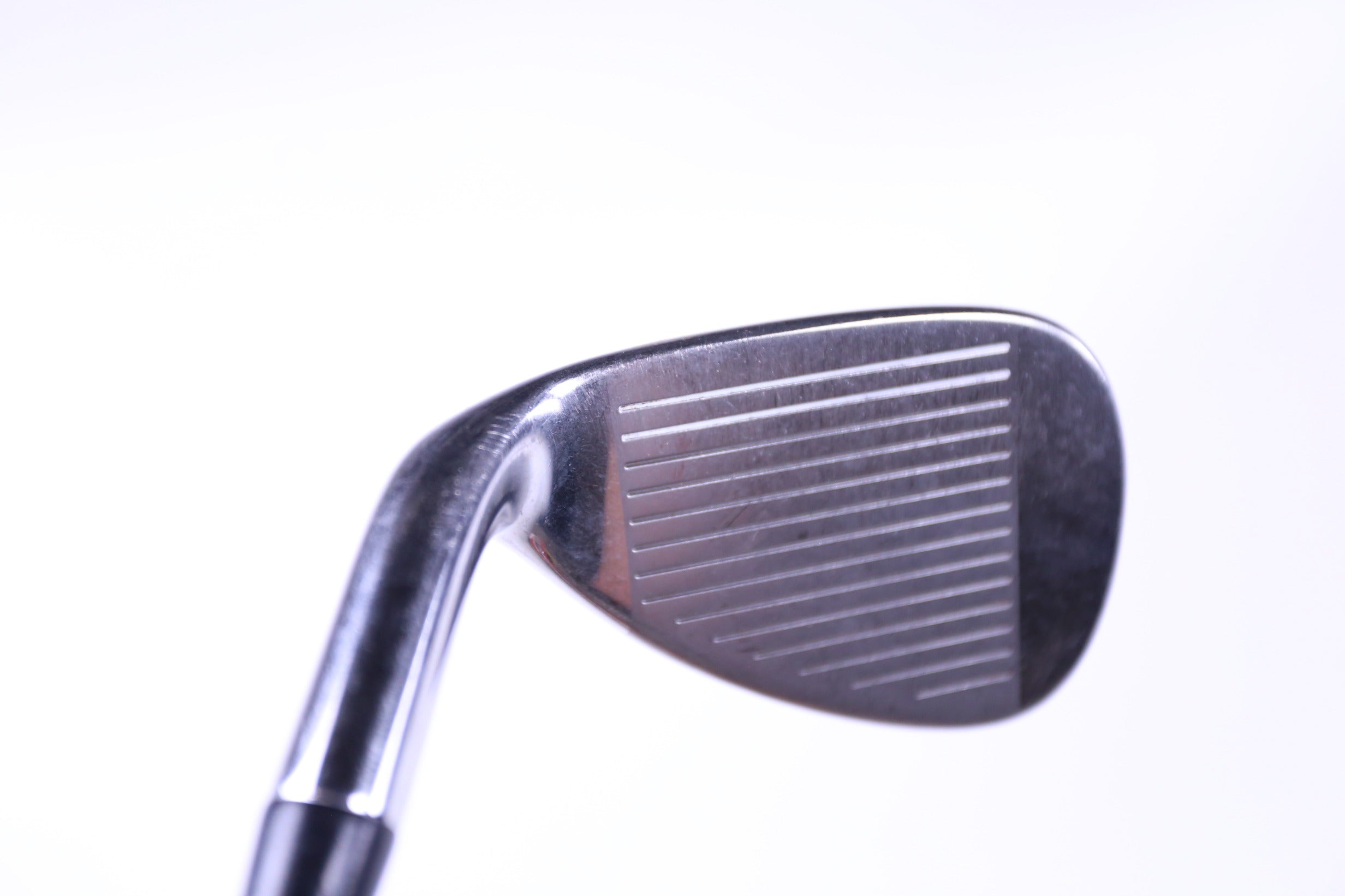 Used Callaway Rogue X Approach Wedge - Right Handed 46° Regular Flex Golf Club for Approach Shots & Short Game Improvement