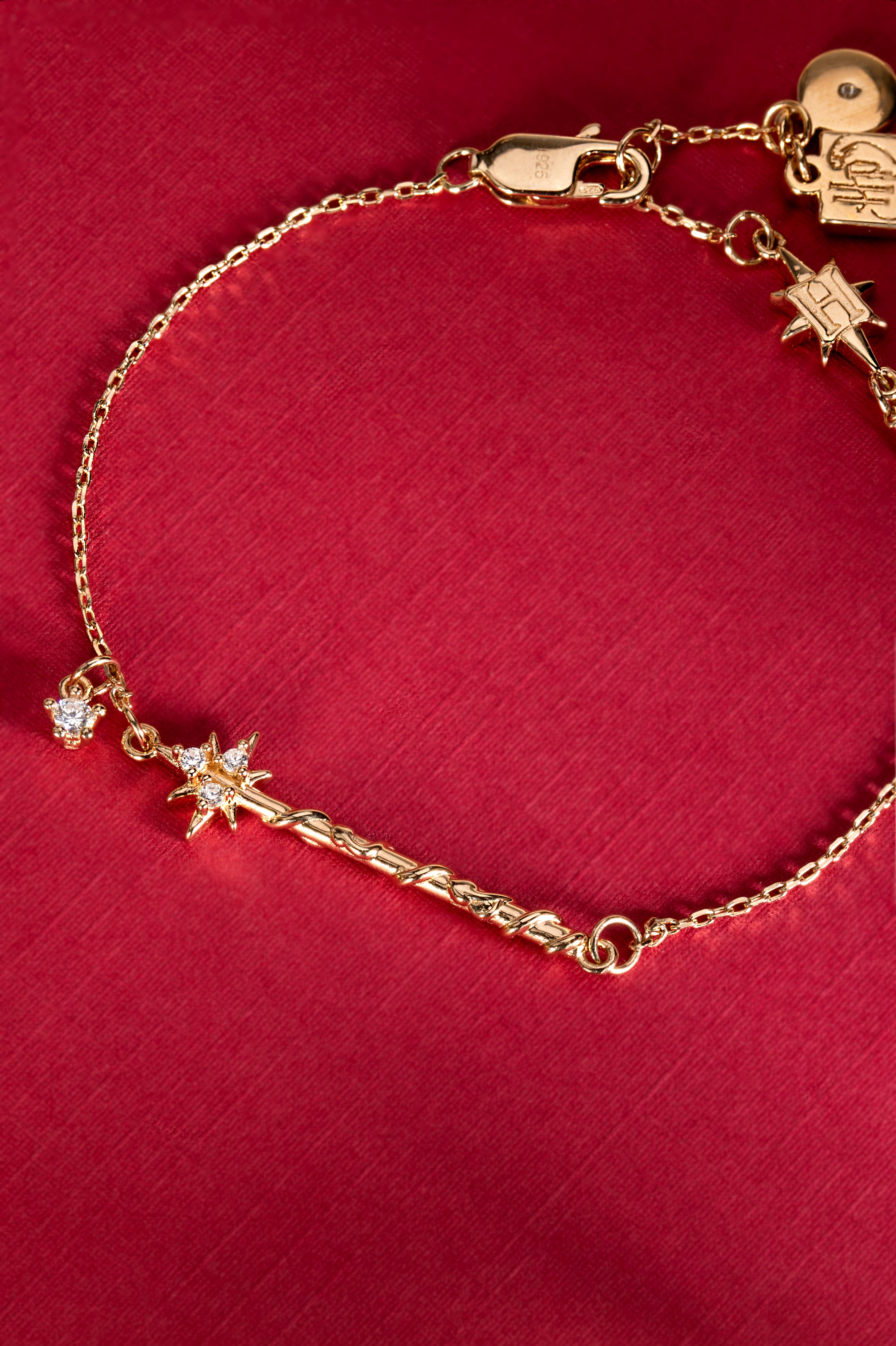 Harry Potter™ Hermione Granger Wand Bracelet - Official Wizarding World Jewelry for Cosplay, Halloween & Potterhead Gifts