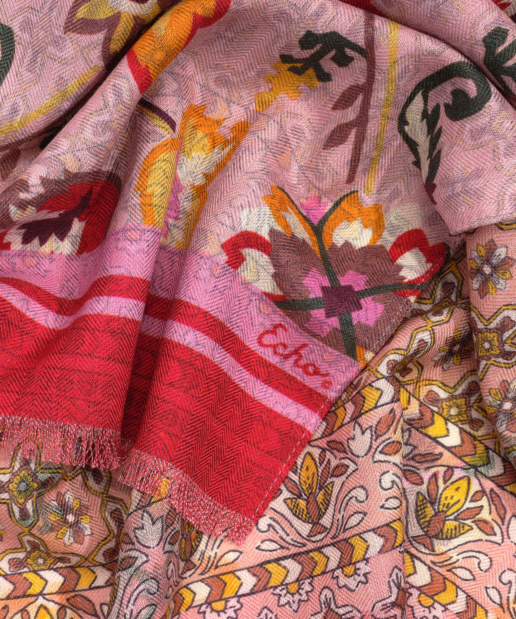 Bohemian Tapestry Wrap - Stylish & Versatile Scarf for Women - Perfect for Beach, Festival, Yoga & Home Decor
