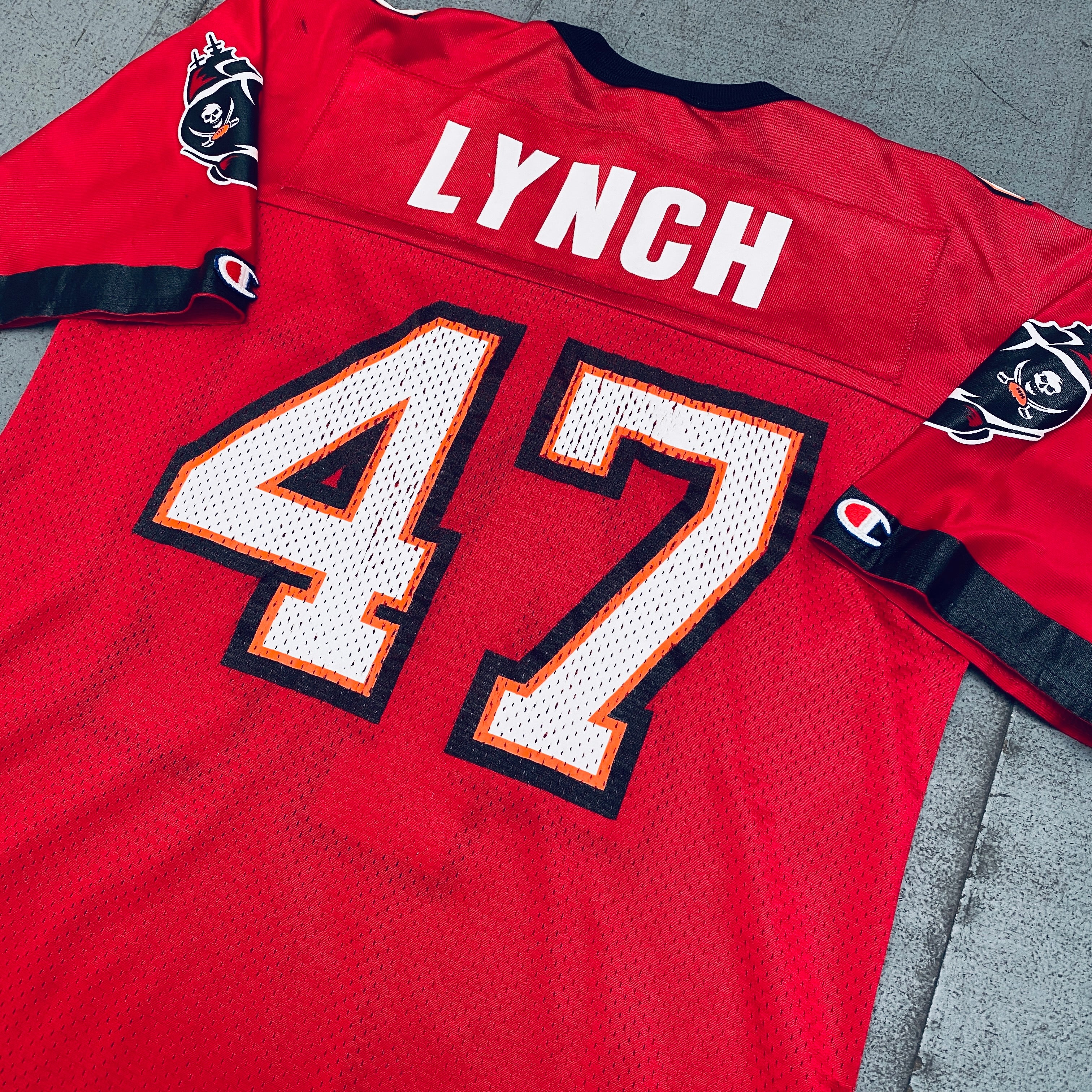 John Lynch 1997/98 Tampa Bay Buccaneers Jersey - S/M Size - Perfect for NFL Fans, Game Day & Sports Memorabilia Collectors