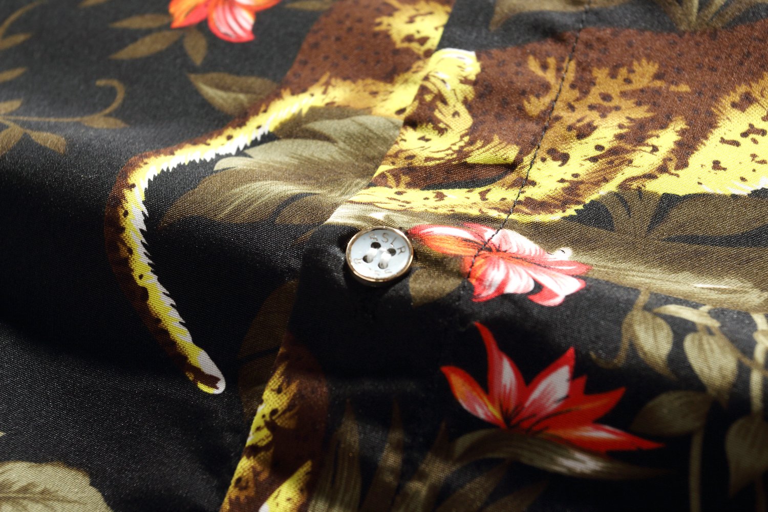 Men's SSLR Short Sleeve Button Down Hawaiian Shirts - Casual Summer Aloha Shirts for Beach, Vacation & Outdoor Activities