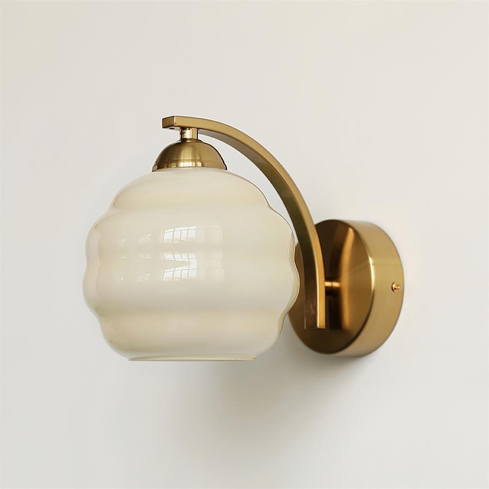 Vintage Art Deco Plug-in Wall Sconce - Brass Finish LED Wall Lamp for Bedroom, Living Room & Hallway Lighting