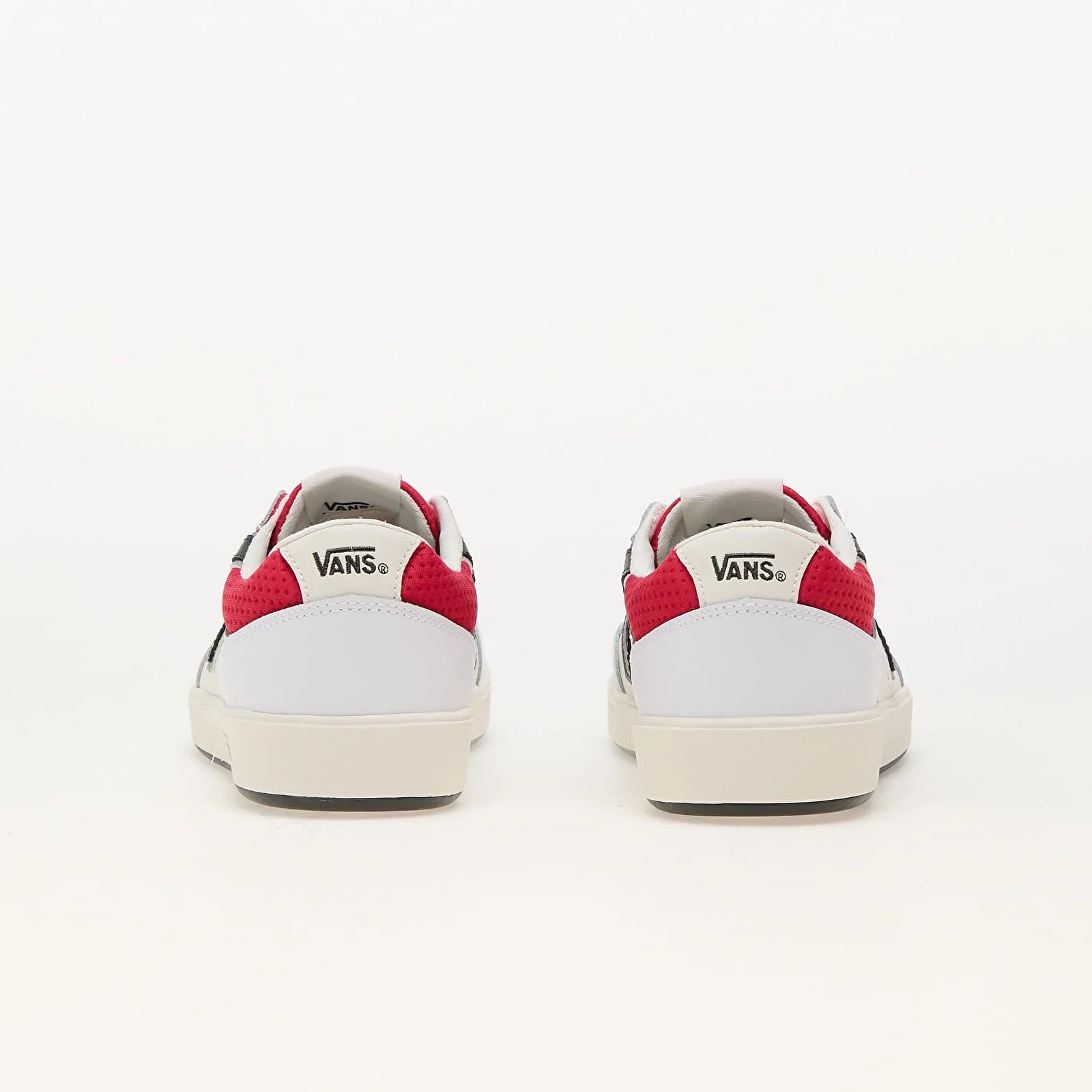 VANS Women's Lowland ComfyCush Leather Sneakers - Marshmallow/Multi Color Casual Shoes for Walking, Travel & Everyday Wear