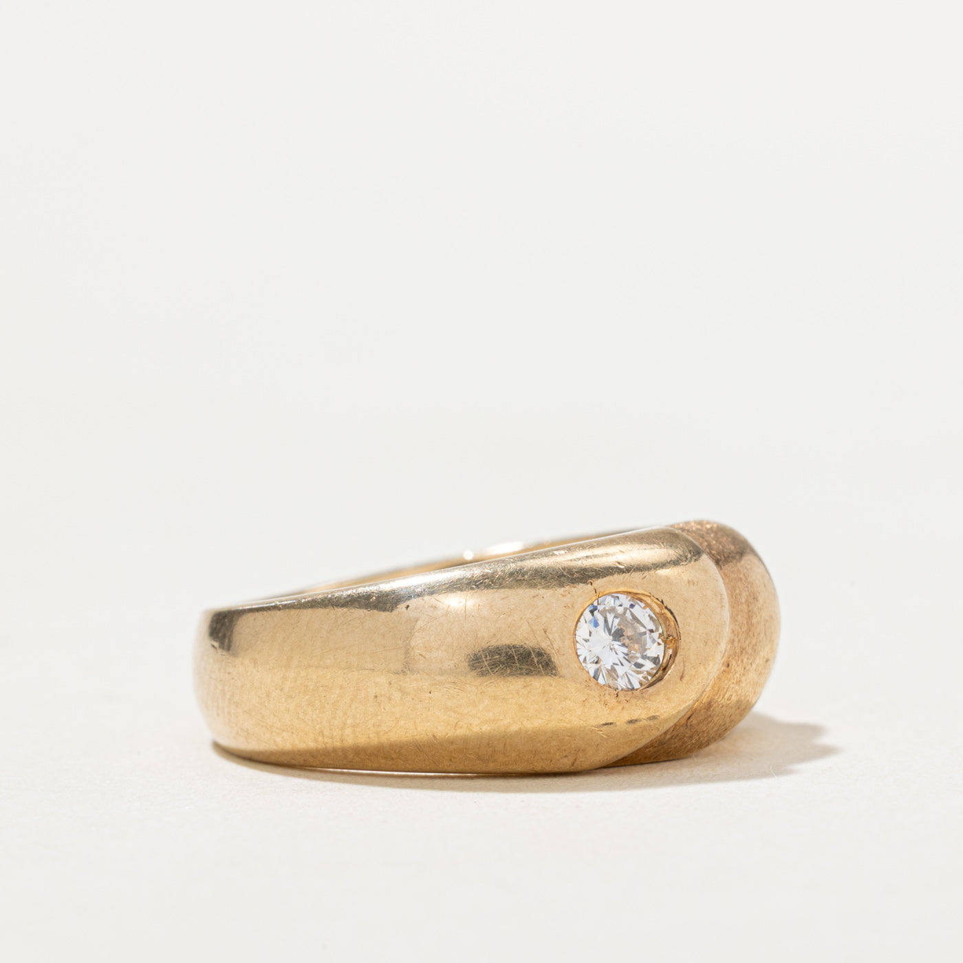 0.16ct Flush Set Diamond Grooved Ring - Size 5.25 | Elegant Wedding Band, Anniversary Gift for Her | Perfect for Everyday Wear & Special Occasions